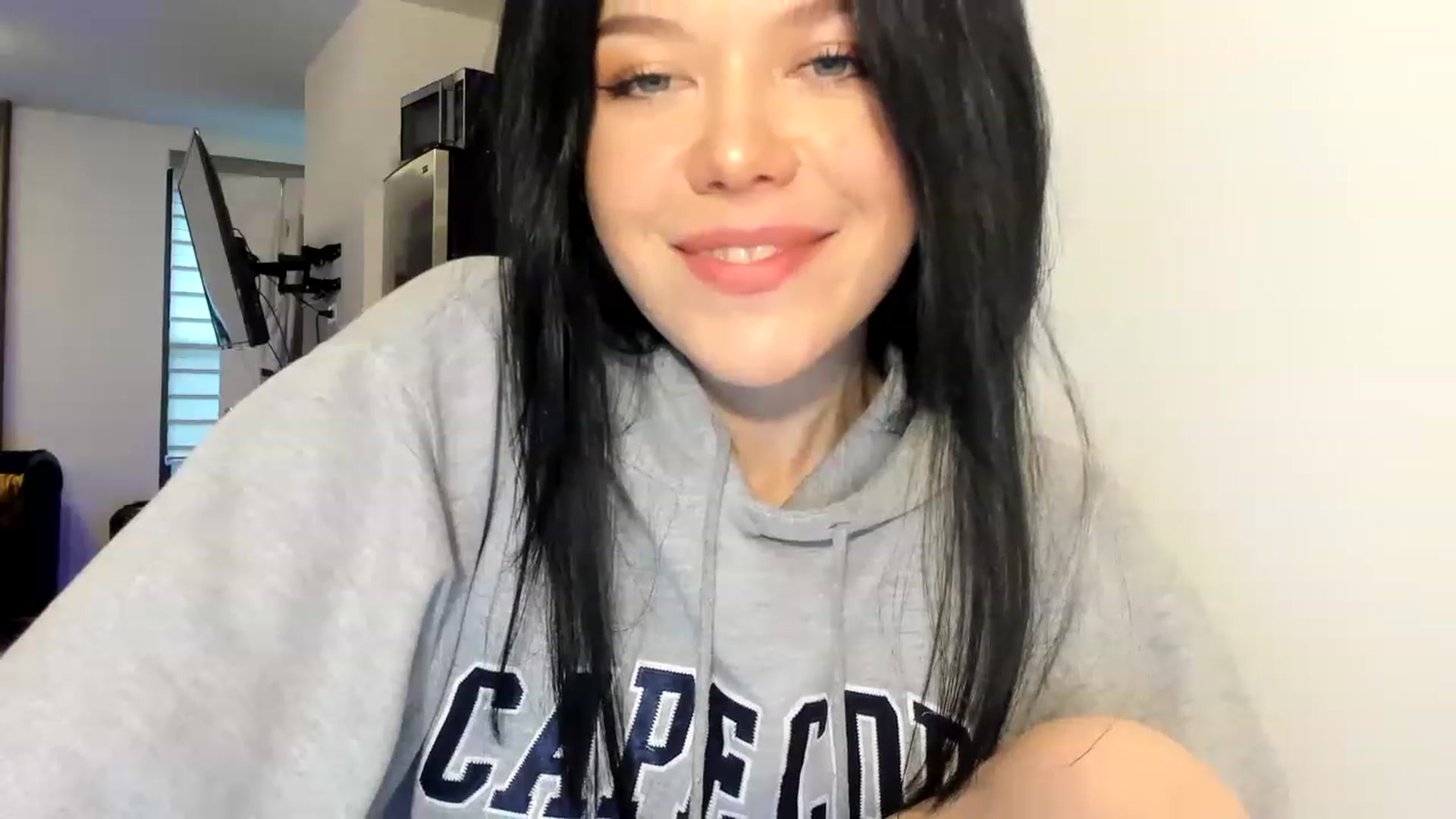 Gallery image thumbnail from Nancy_Morris's myfreecams stream on, 03/13/2023, 23:11 image 7 of 20