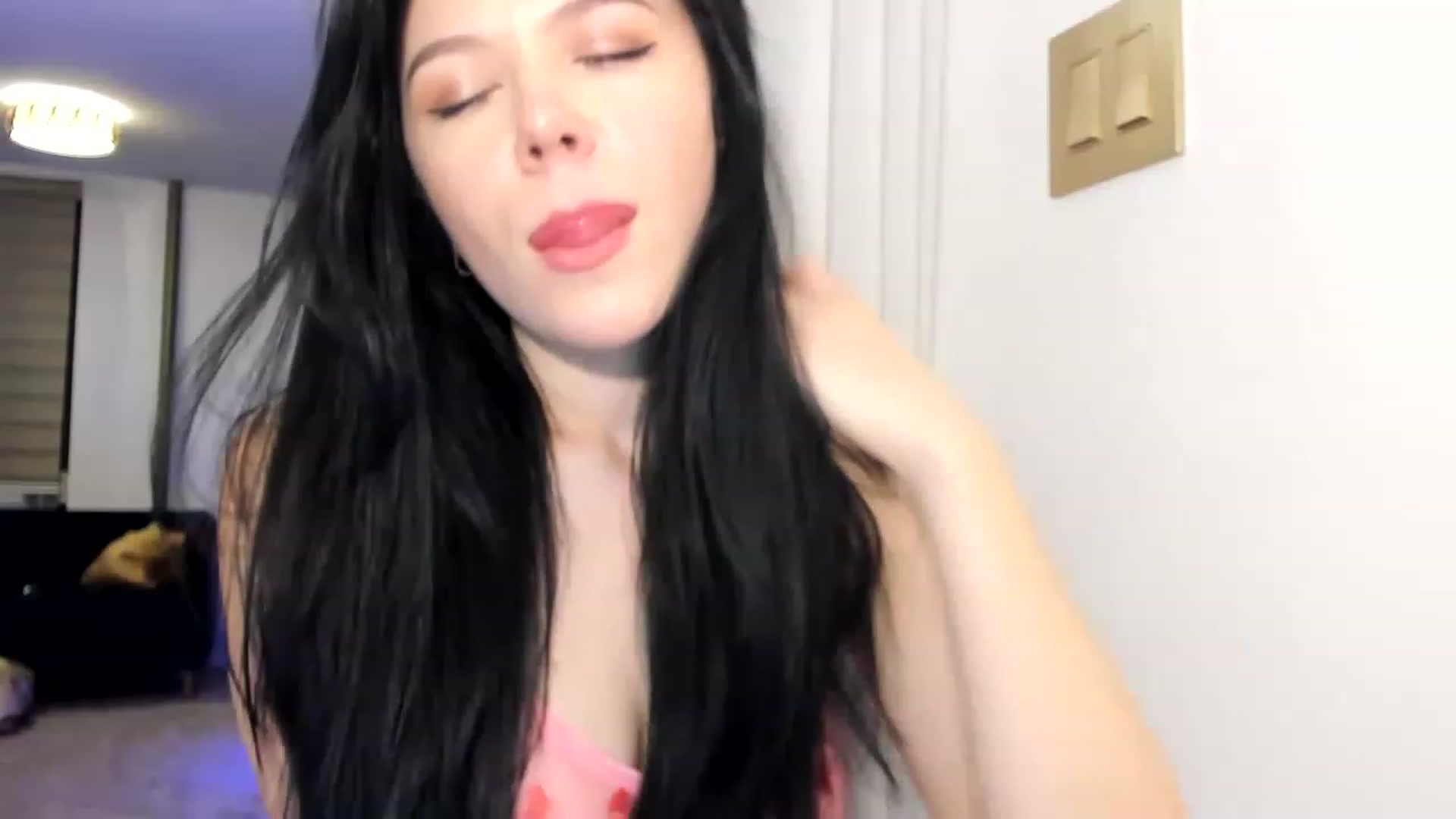 Gallery image thumbnail from Nancy_Morris's myfreecams stream on, 03/14/2023, 02:04 image 1 of 20