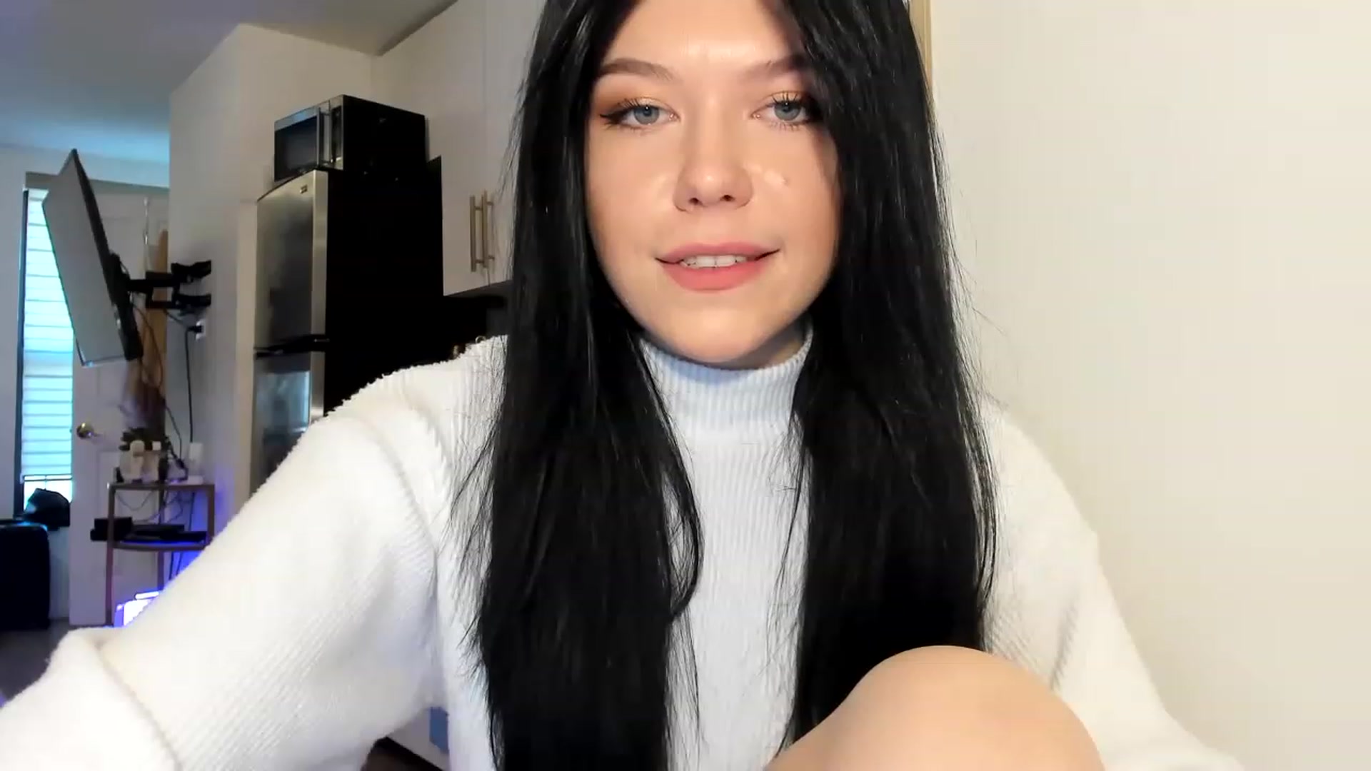 Gallery image thumbnail from Nancy_Morris's myfreecams stream on, 03/15/2023, 19:42 image 9 of 20
