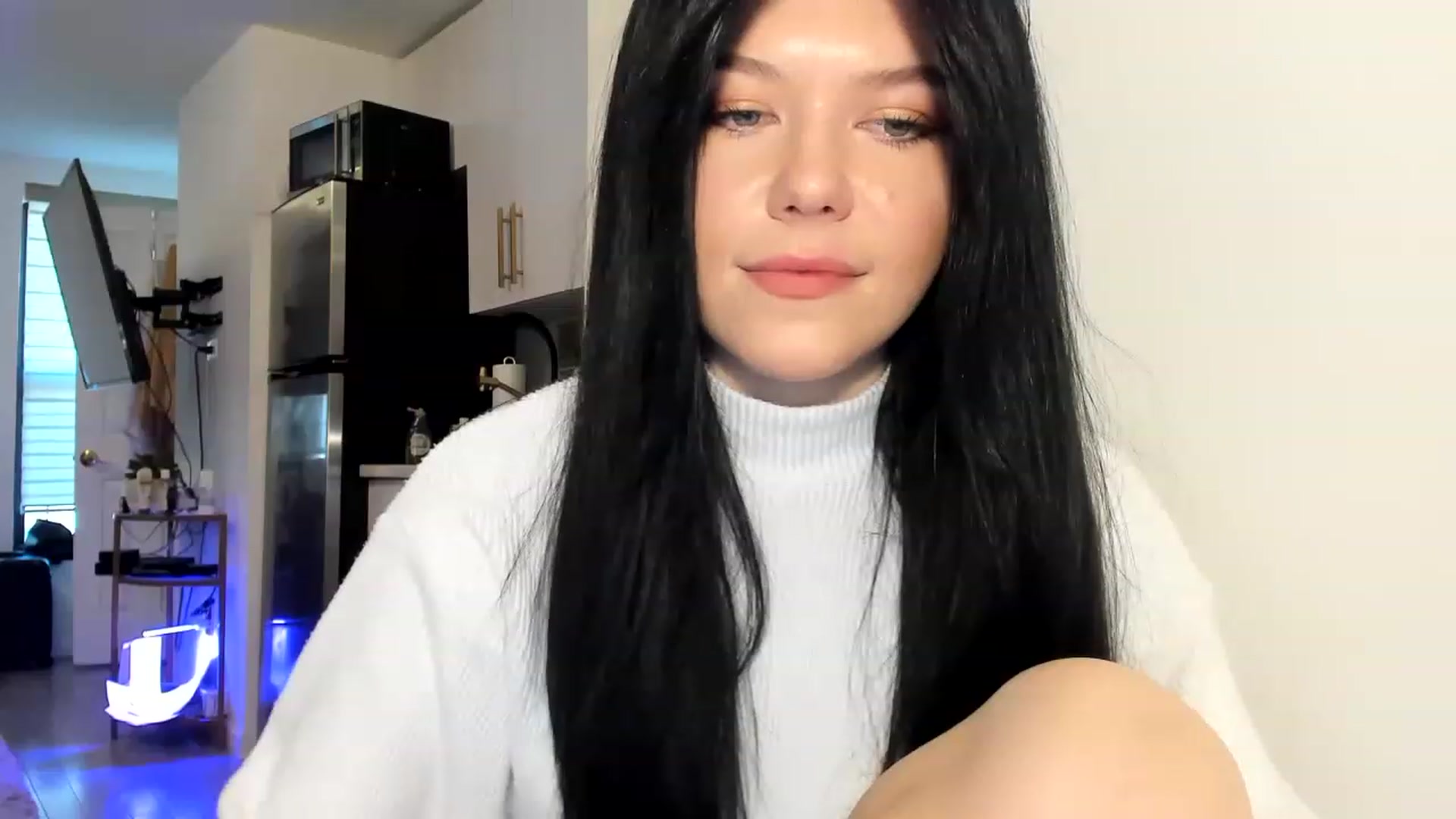 Gallery image thumbnail from Nancy_Morris's myfreecams stream on, 03/15/2023, 19:42 image 10 of 20