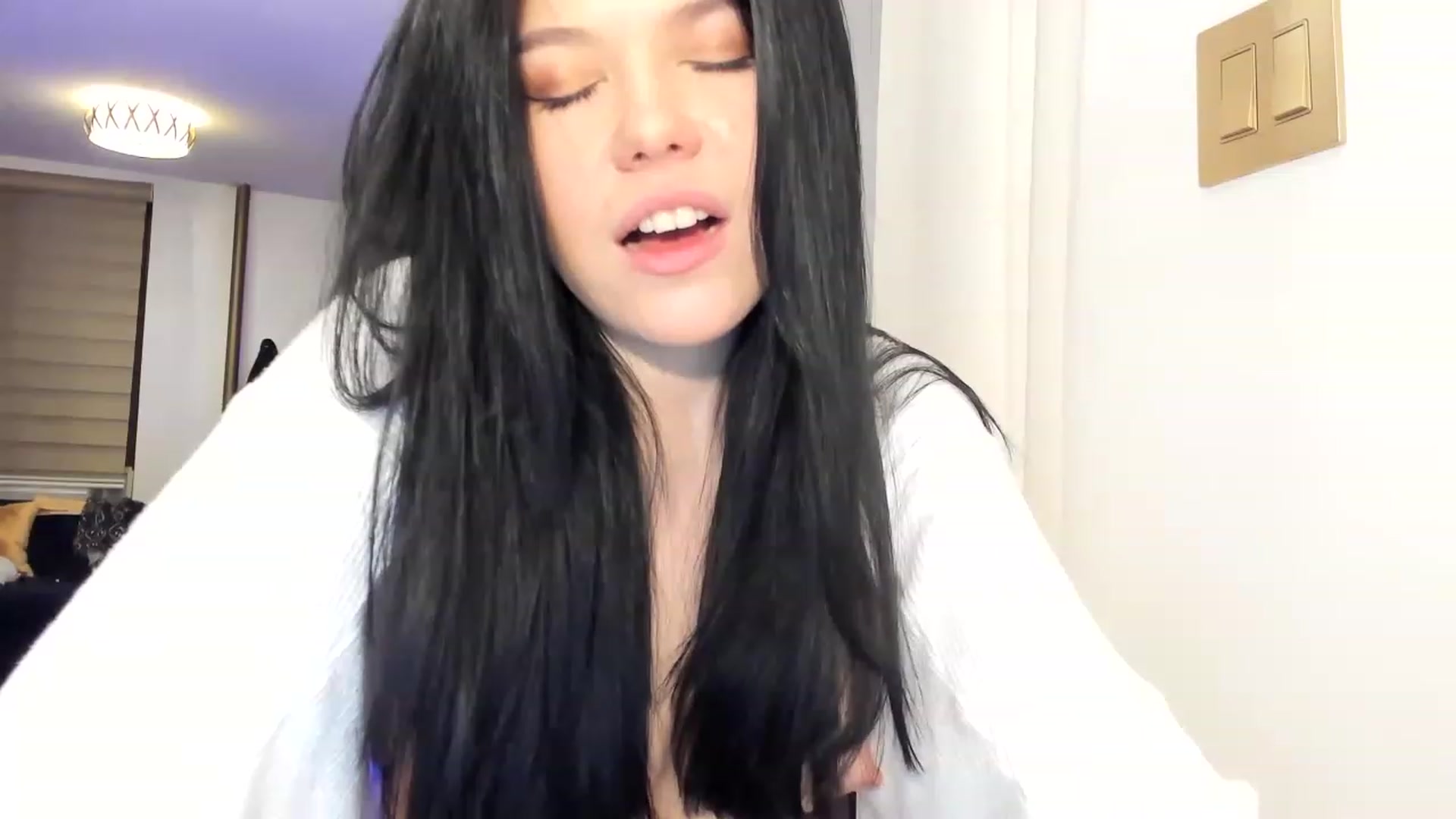 Gallery image thumbnail from Nancy_Morris's myfreecams stream on, 03/16/2023, 24:28 image 2 of 20