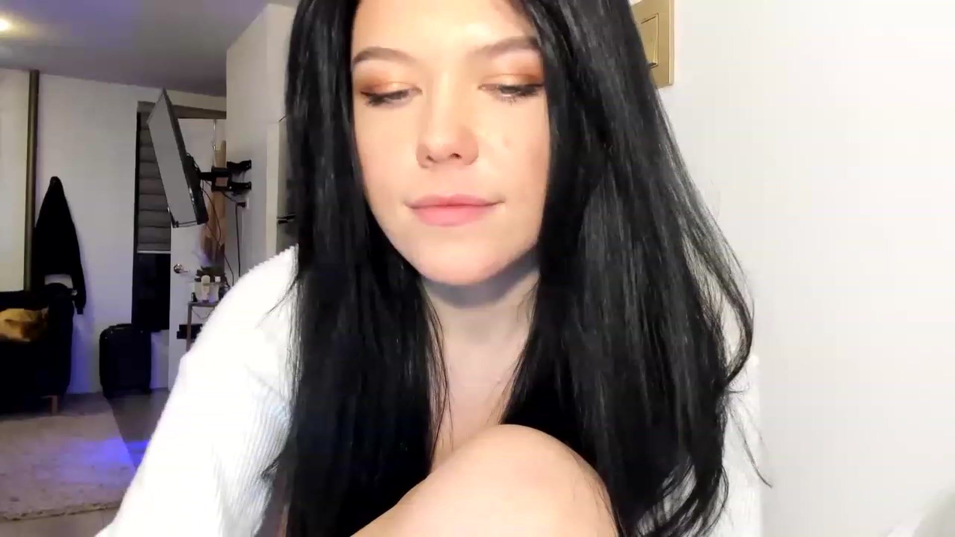 Gallery image thumbnail from Nancy_Morris's myfreecams stream on, 03/16/2023, 01:04 image 15 of 20