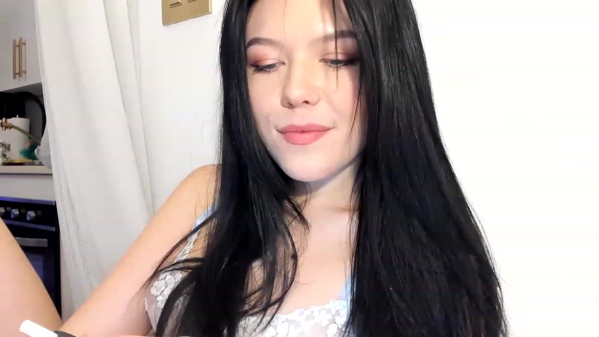 Gallery image thumbnail from Nancy_Morris's myfreecams stream on, 03/16/2023, 22:58 image 15 of 20