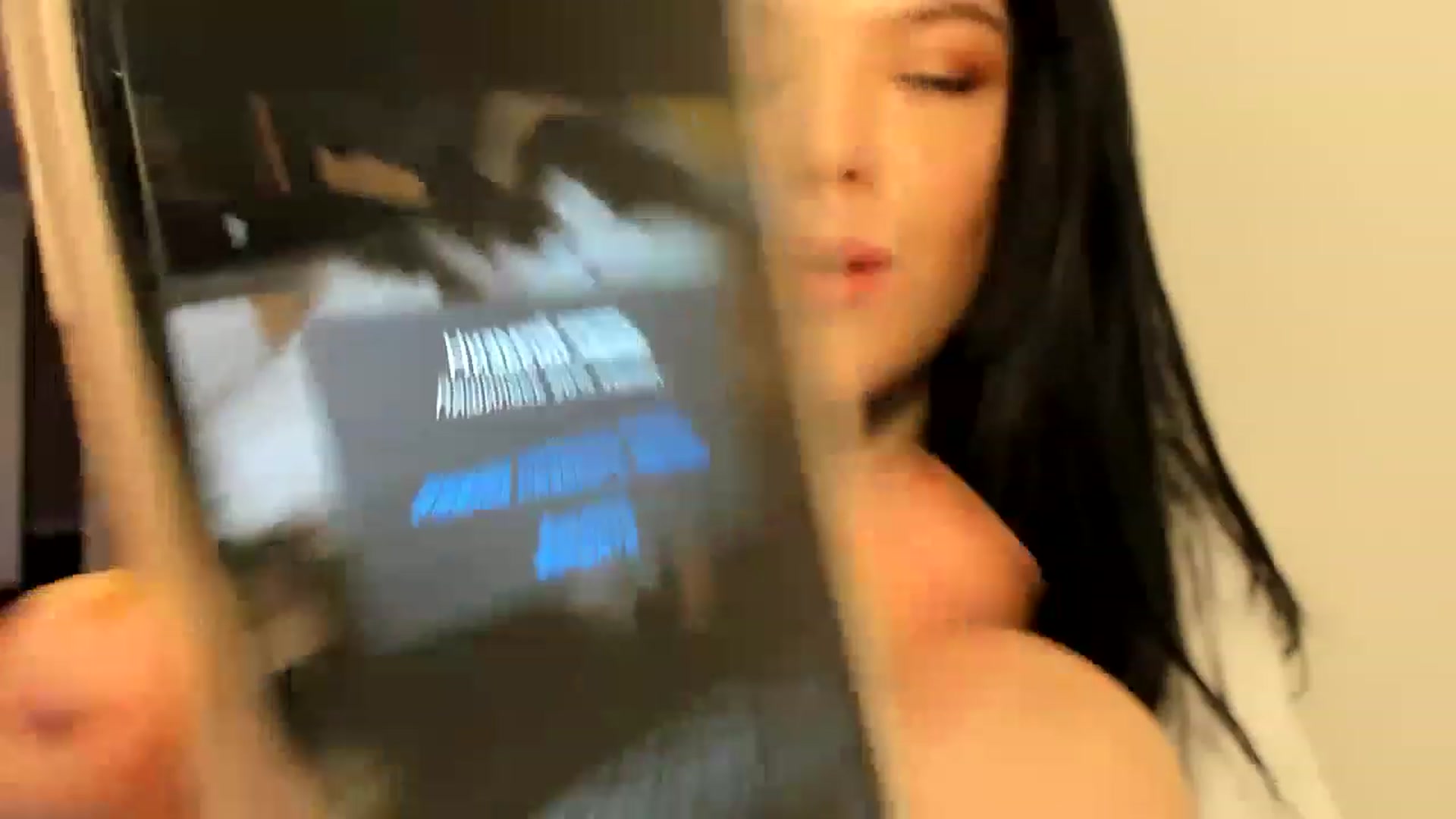 Gallery image thumbnail from Nancy_Morris's myfreecams stream on, 03/17/2023, 01:02 image 5 of 20