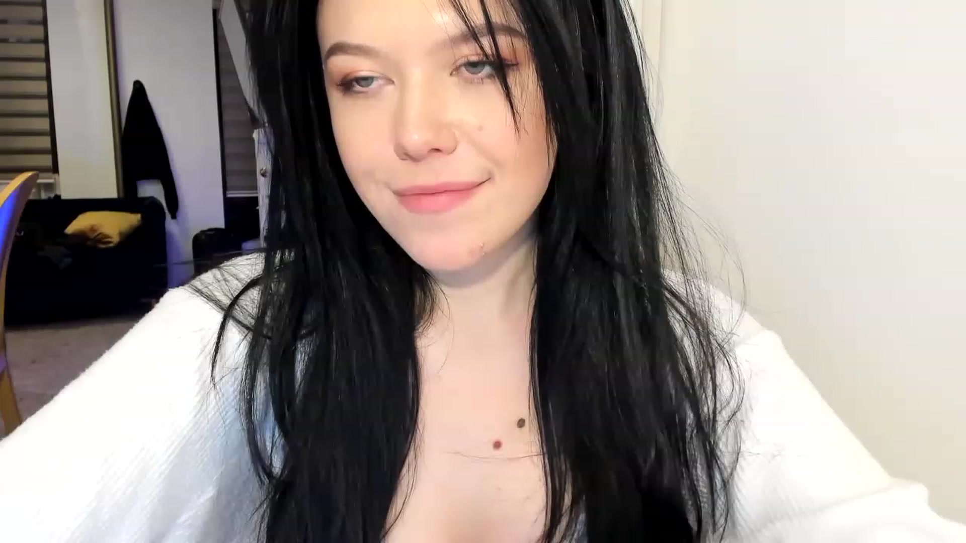 Gallery image thumbnail from Nancy_Morris's myfreecams stream on, 03/17/2023, 01:02 image 17 of 20