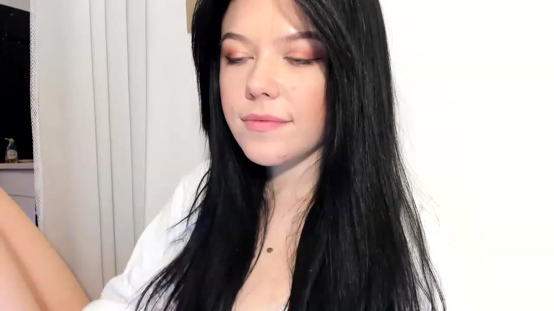 Gallery image thumbnail from Nancy_Morris's myfreecams stream on, 03/17/2023, 01:02 image 1 of 20