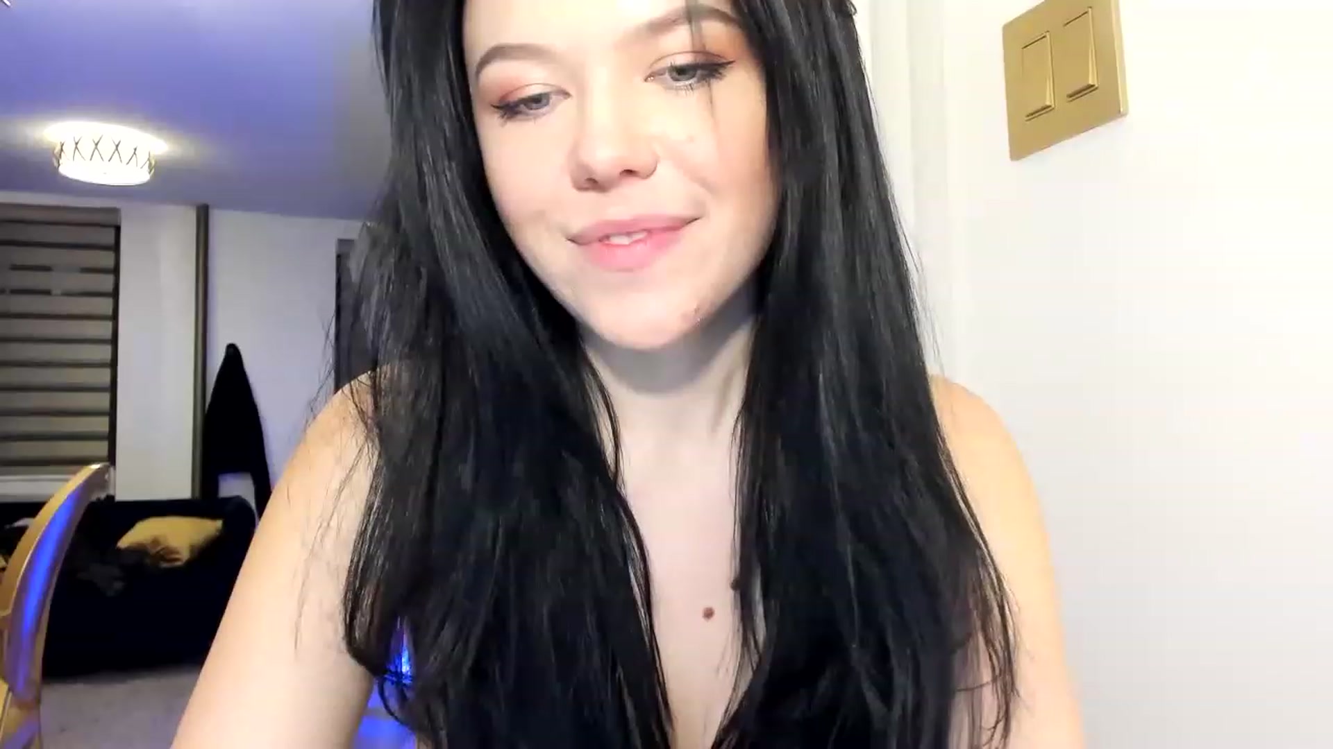 Gallery image thumbnail from Nancy_Morris's myfreecams stream on, 03/17/2023, 02:02 image 14 of 20
