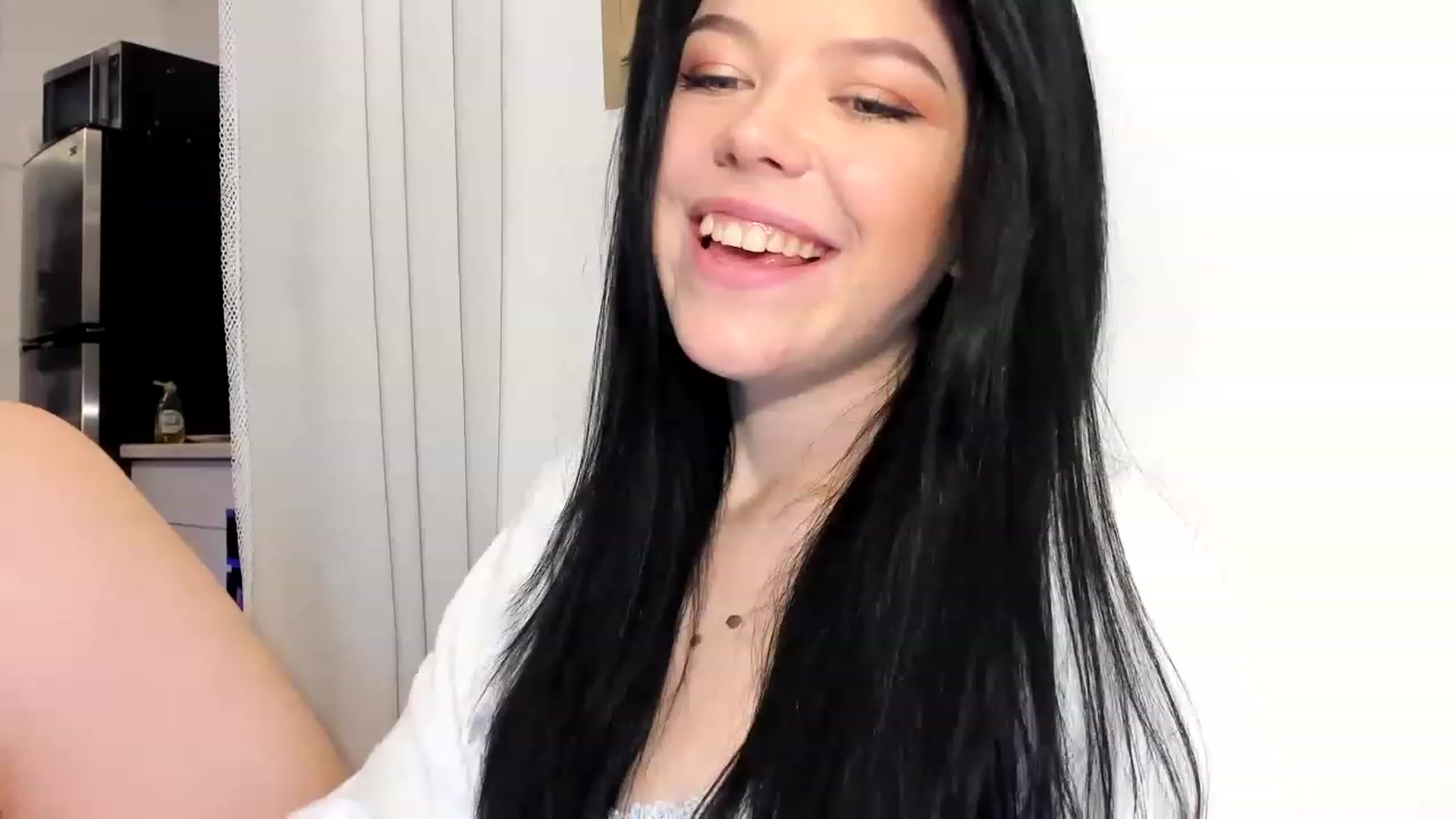 Gallery image thumbnail from Nancy_Morris's myfreecams stream on, 03/17/2023, 02:02 image 1 of 20