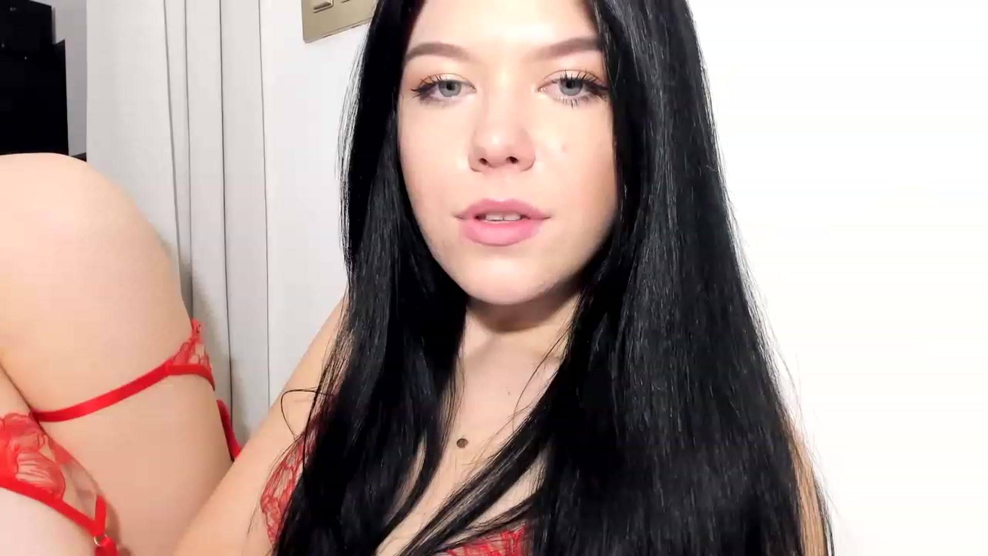 Gallery image thumbnail from Nancy_Morris's myfreecams stream on, 03/18/2023, 02:31 image 18 of 20