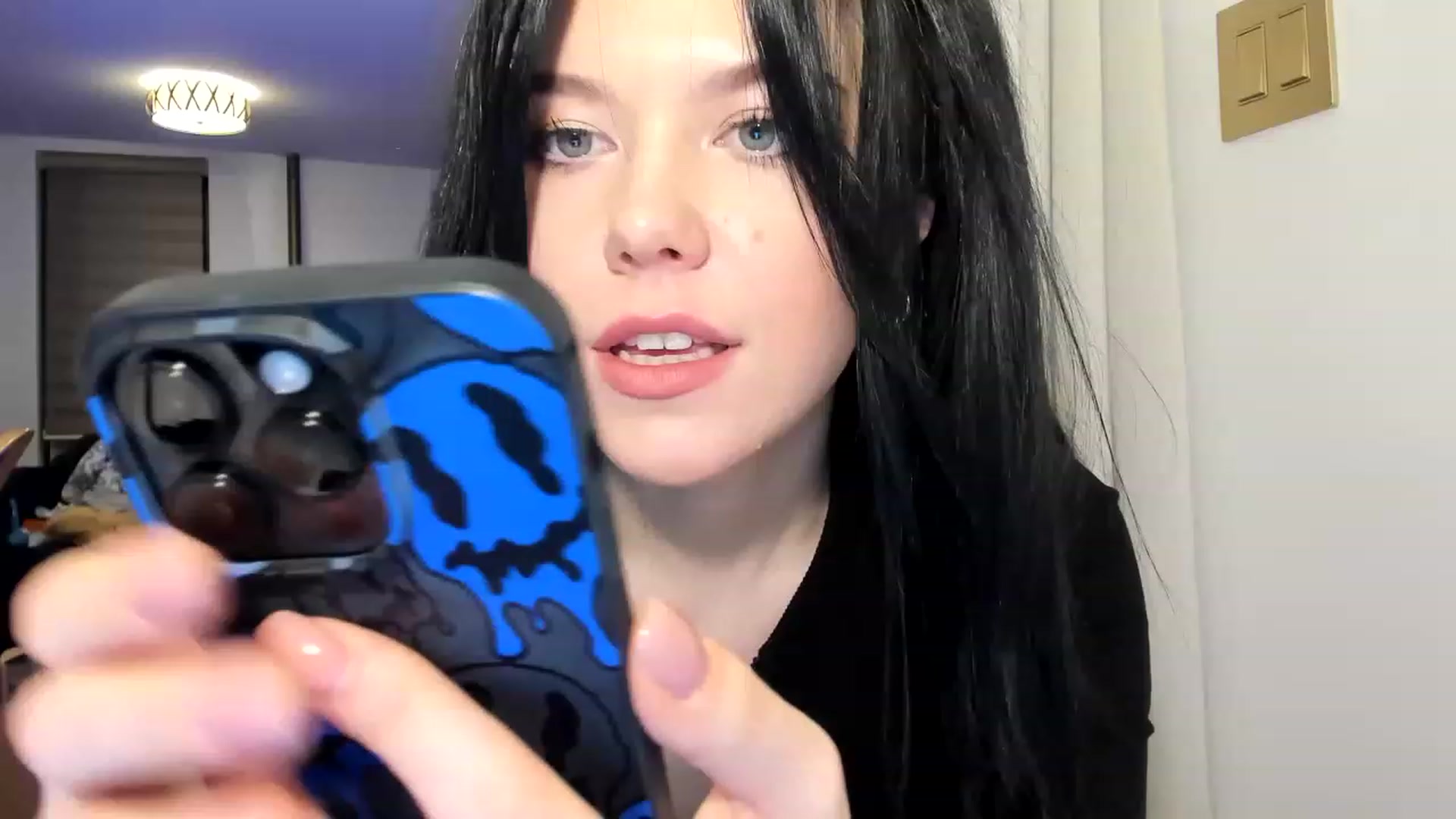 Gallery image thumbnail from Nancy_Morris's myfreecams stream on, 03/20/2023, 24:04 image 16 of 20