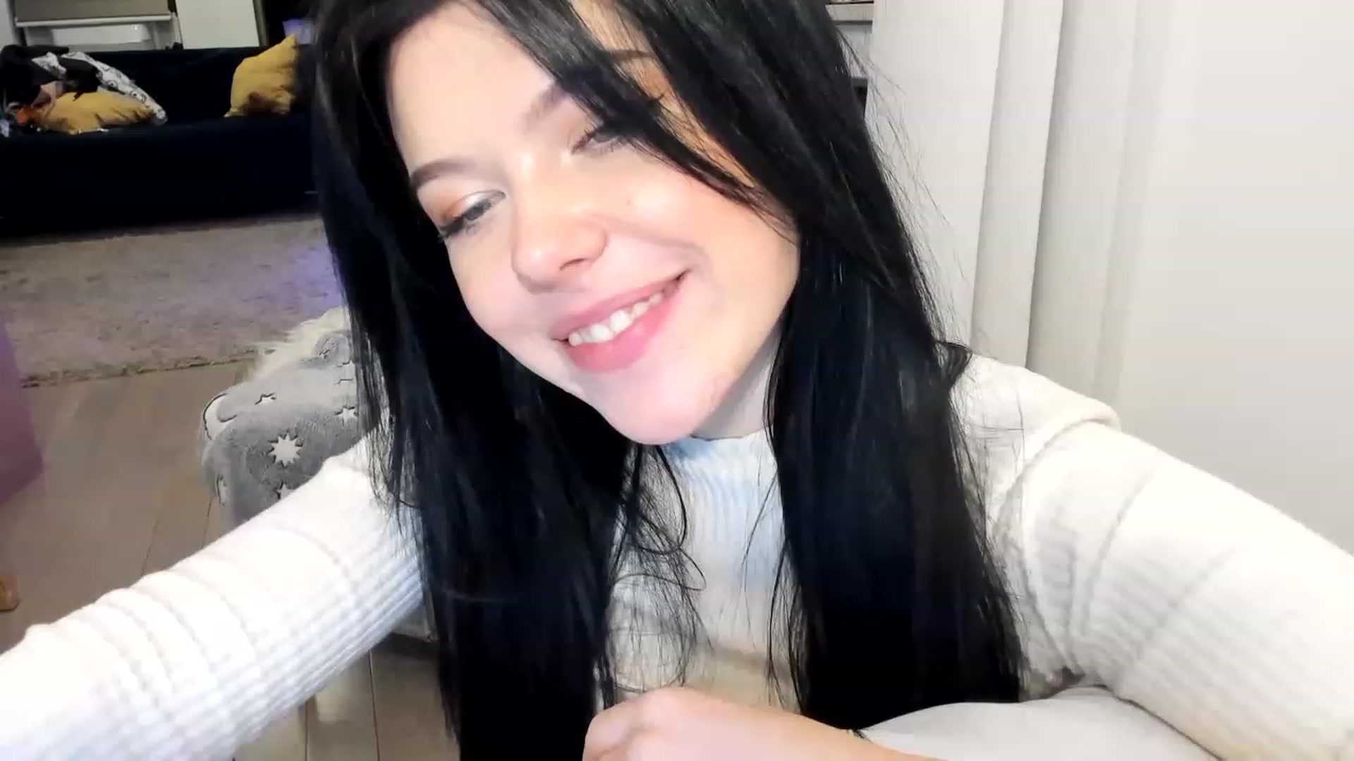 Gallery image thumbnail from Nancy_Morris's myfreecams stream on, 03/21/2023, 01:26 image 9 of 20