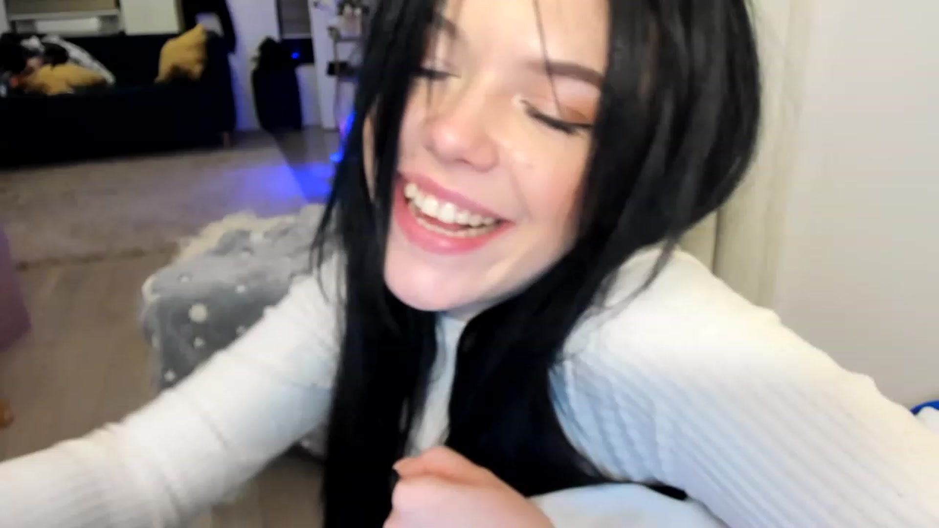 Gallery image thumbnail from Nancy_Morris's myfreecams stream on, 03/21/2023, 01:26 image 8 of 20
