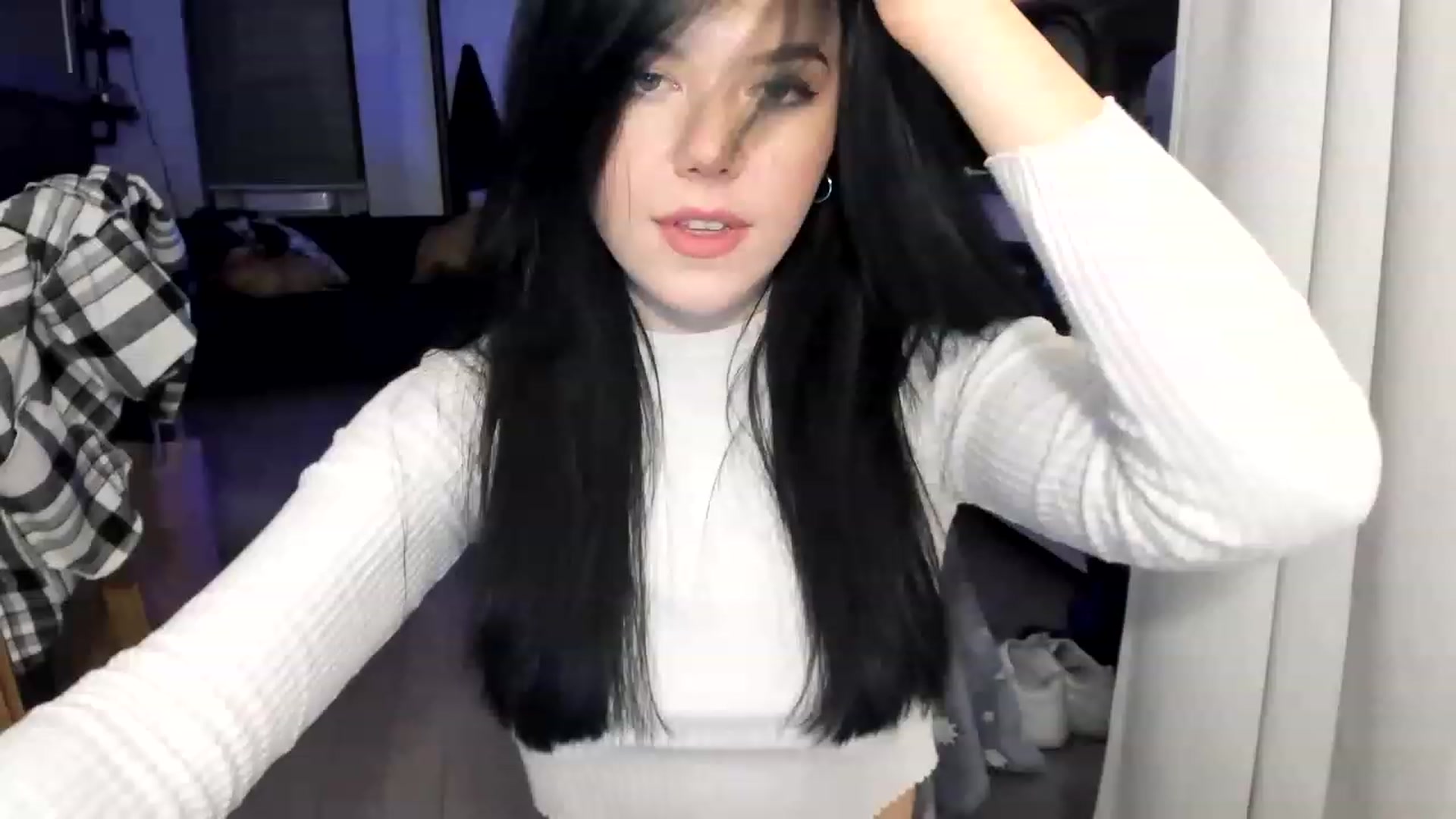 Gallery image thumbnail from Nancy_Morris's myfreecams stream on, 03/21/2023, 03:59 image 2 of 20