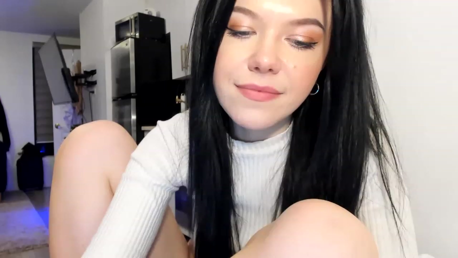 Gallery image thumbnail from Nancy_Morris's myfreecams stream on, 03/21/2023, 03:59 image 13 of 20