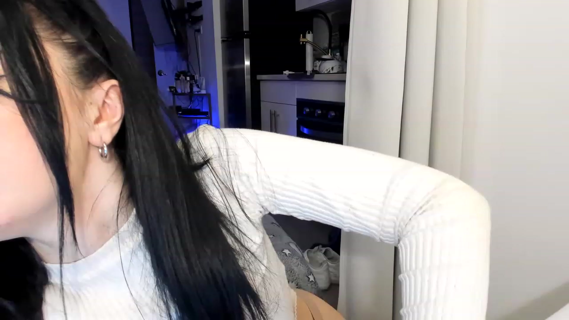Gallery image thumbnail from Nancy_Morris's myfreecams stream on, 03/21/2023, 03:59 image 17 of 20