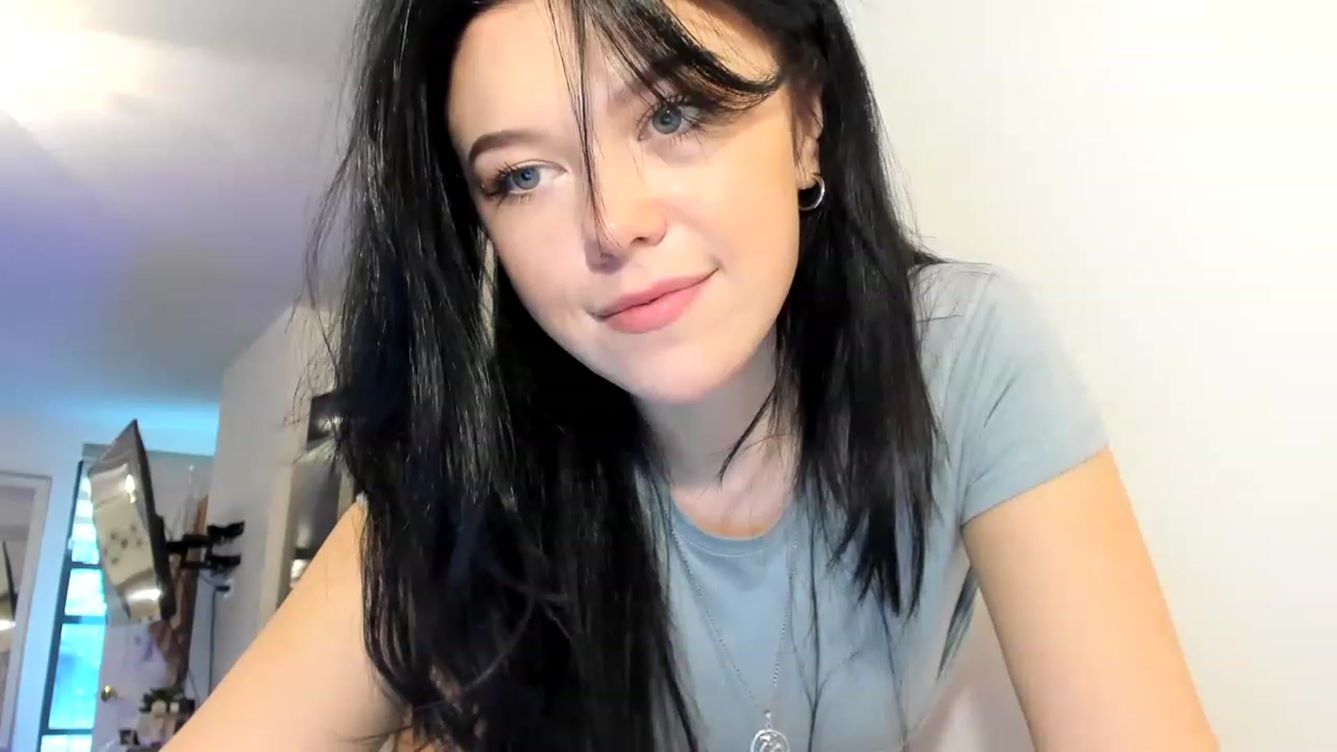 Gallery image thumbnail from Nancy_Morris's myfreecams stream on, 03/23/2023, 22:35 image 6 of 20