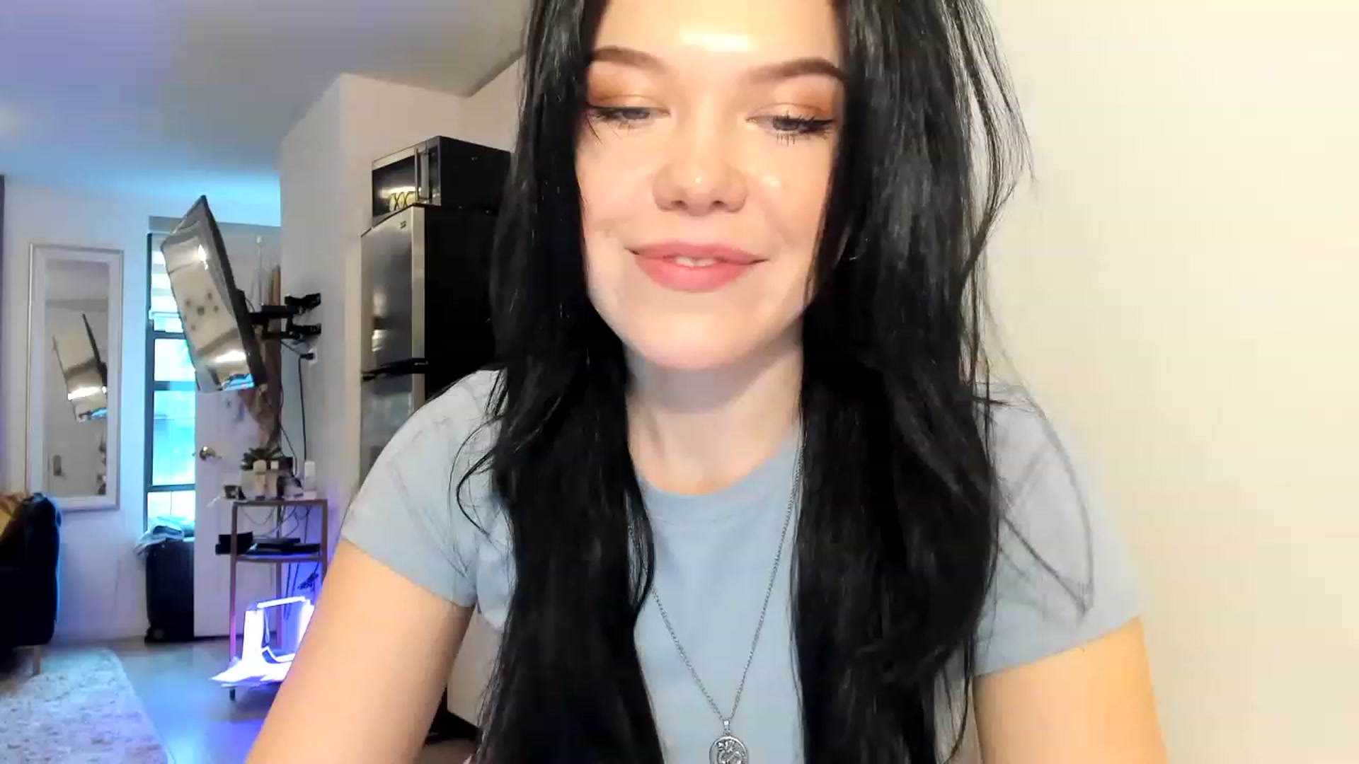 Gallery image thumbnail from Nancy_Morris's myfreecams stream on, 03/23/2023, 22:35 image 4 of 20