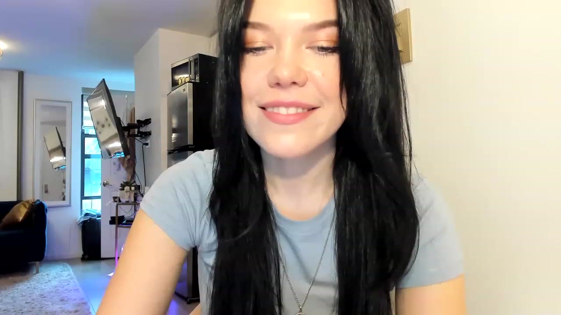 Gallery image thumbnail from Nancy_Morris's myfreecams stream on, 03/23/2023, 22:35 image 5 of 20