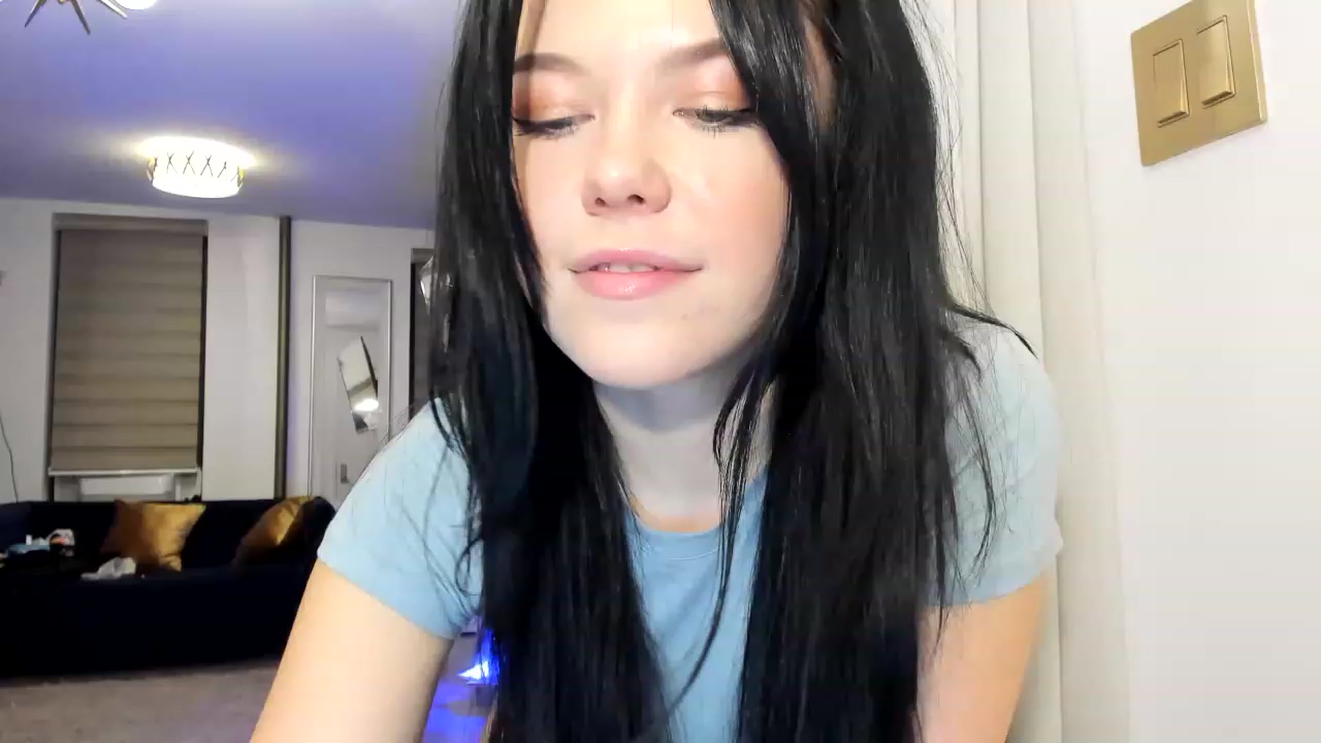 Gallery image thumbnail from Nancy_Morris's myfreecams stream on, 03/24/2023, 02:24 image 2 of 20