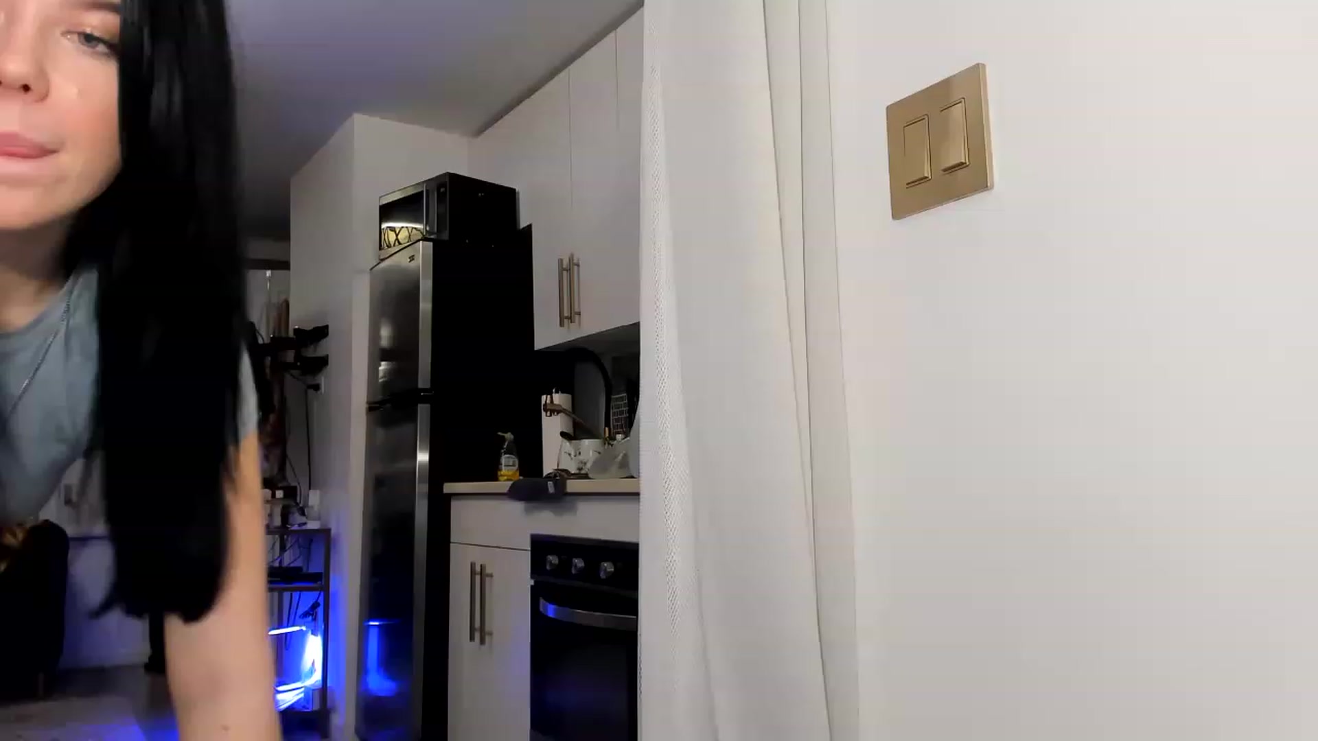 Gallery image thumbnail from Nancy_Morris's myfreecams stream on, 03/24/2023, 03:43 image 4 of 20