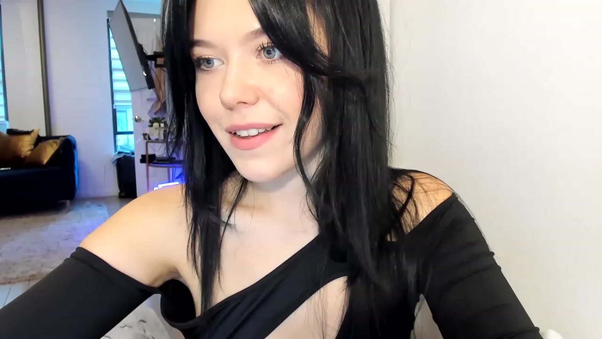 Gallery image thumbnail from Nancy_Morris's myfreecams stream on, 03/24/2023, 22:13 image 9 of 20