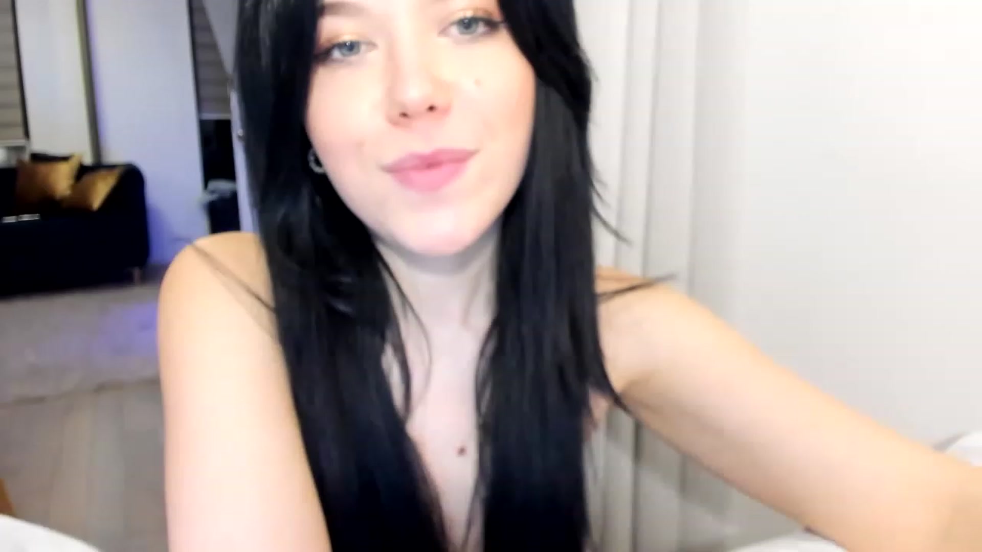 Gallery image thumbnail from Nancy_Morris's myfreecams stream on, 03/25/2023, 02:52 image 8 of 20
