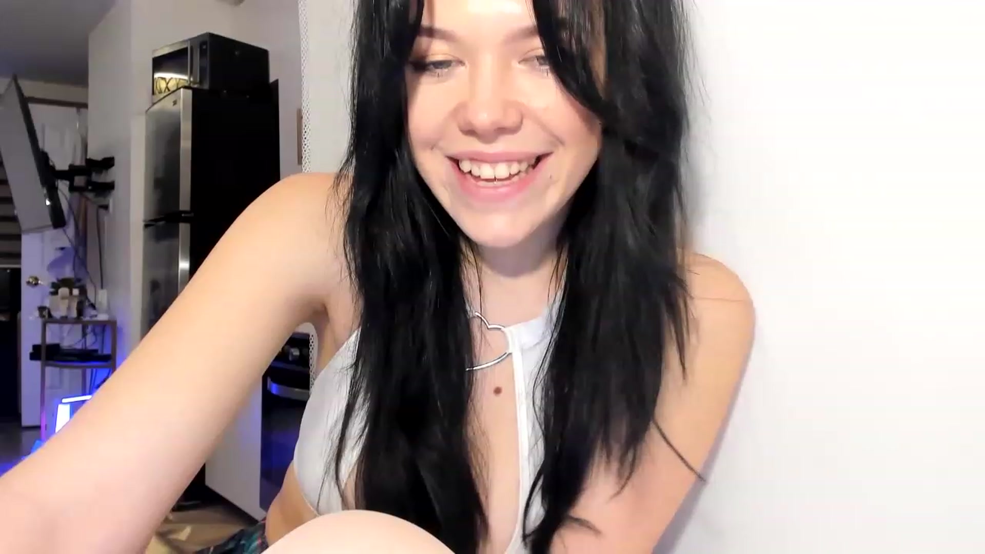 Gallery image thumbnail from Nancy_Morris's myfreecams stream on, 03/26/2023, 02:23 image 20 of 20