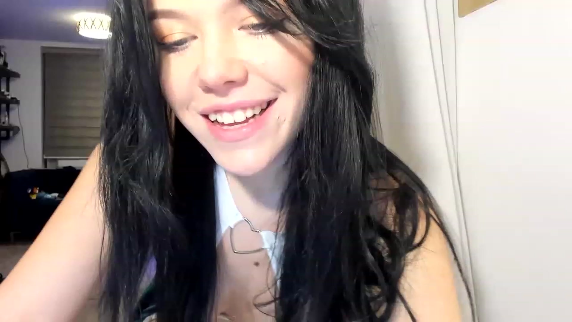 Gallery image thumbnail from Nancy_Morris's myfreecams stream on, 03/26/2023, 02:23 image 10 of 20