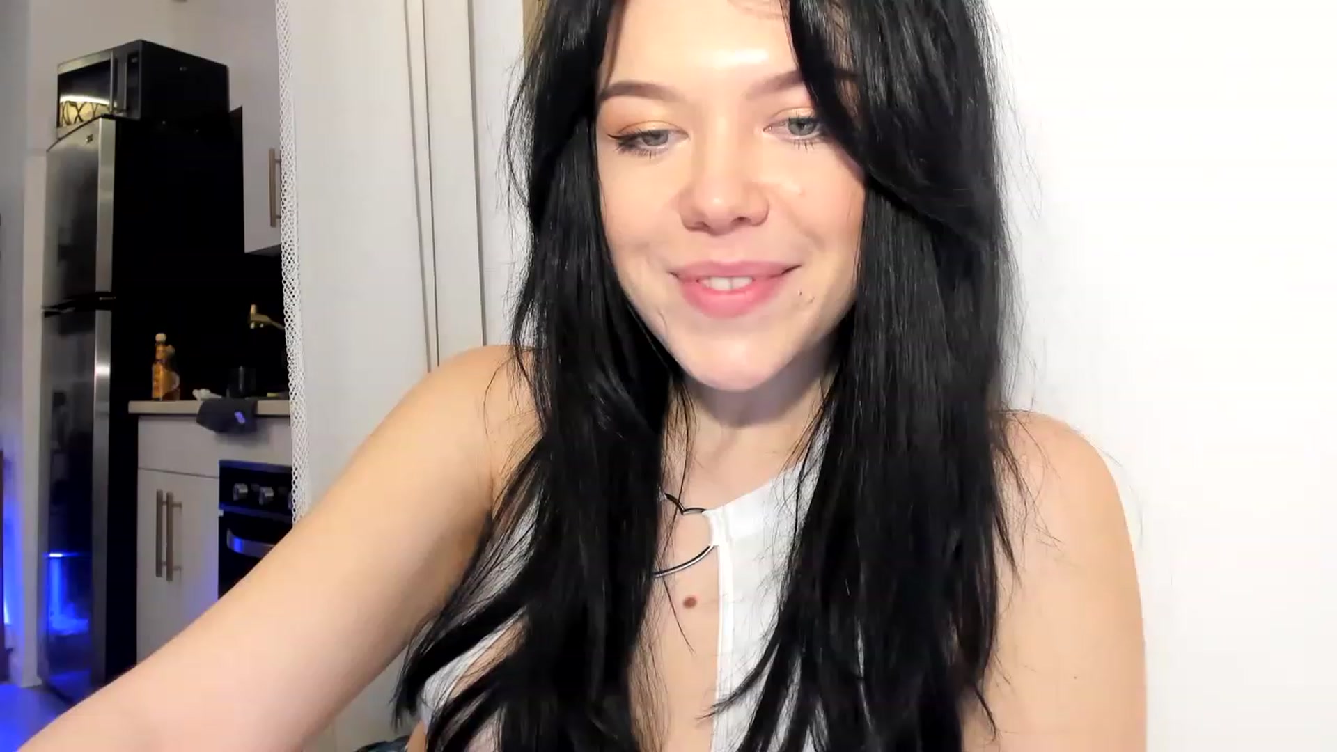 Gallery image thumbnail from Nancy_Morris's myfreecams stream on, 03/26/2023, 02:23 image 19 of 20