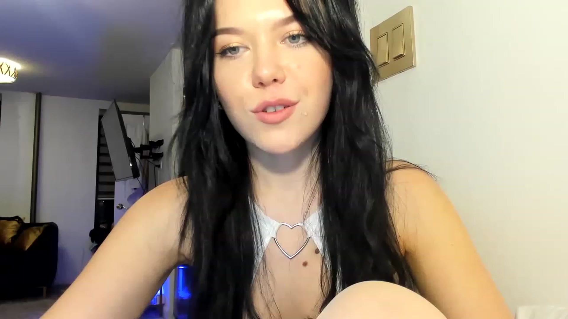 Gallery image thumbnail from Nancy_Morris's myfreecams stream on, 03/26/2023, 03:37 image 11 of 20