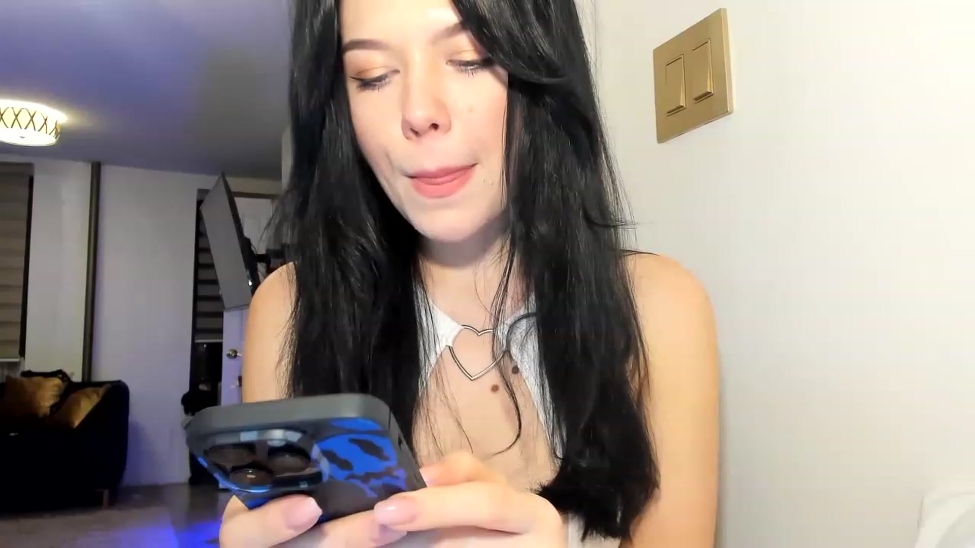 Gallery image thumbnail from Nancy_Morris's myfreecams stream on, 03/26/2023, 03:37 image 7 of 20