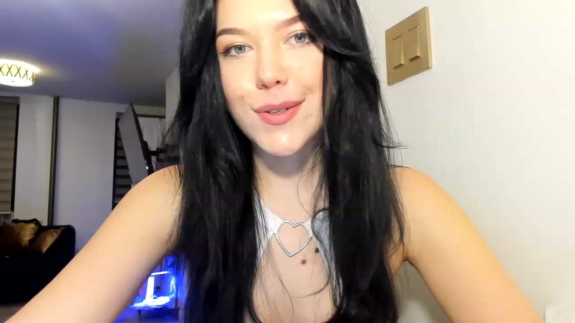 Gallery image thumbnail from Nancy_Morris's myfreecams stream on, 03/26/2023, 03:37 image 4 of 20