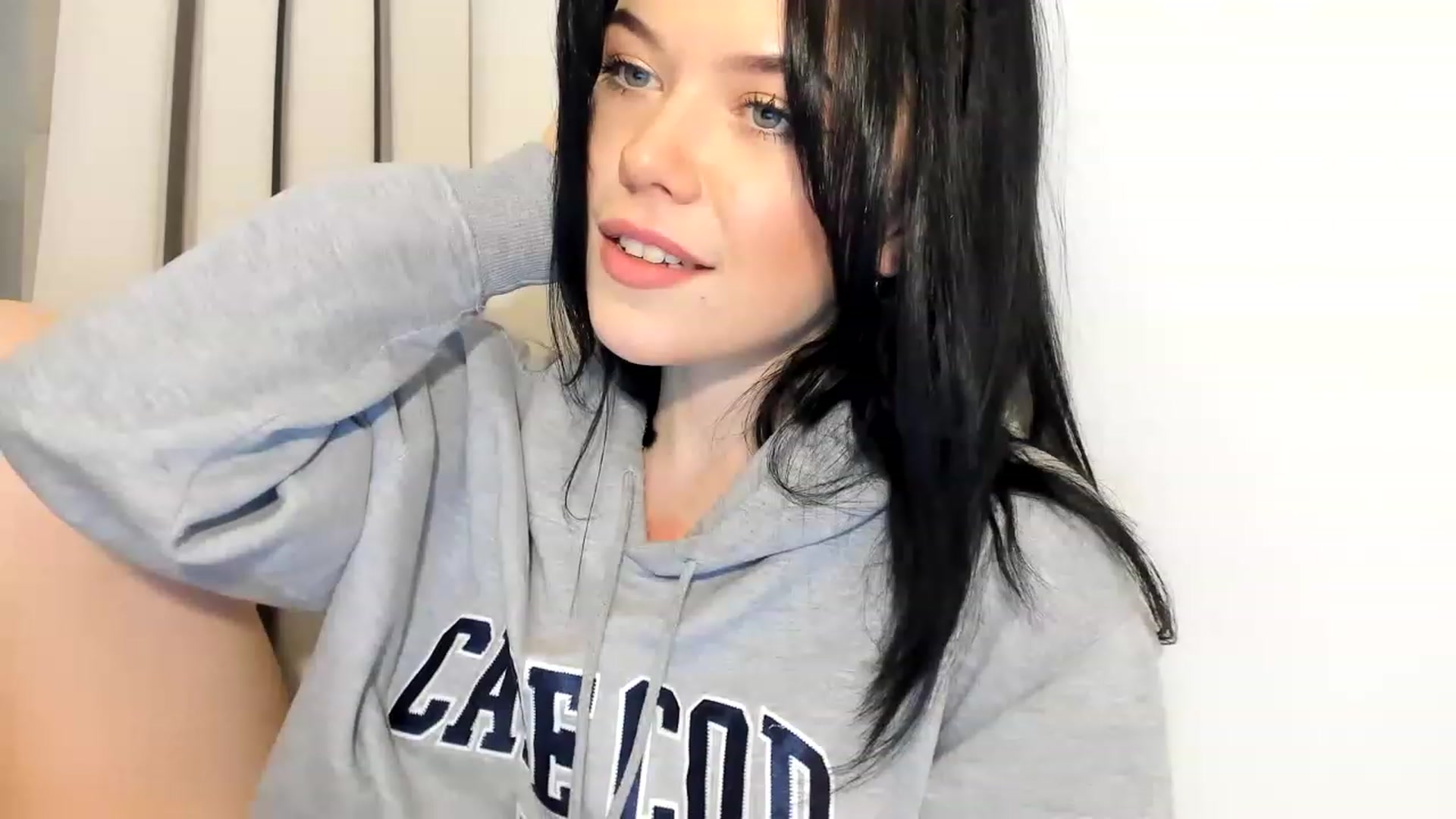Gallery image thumbnail from Nancy_Morris's myfreecams stream on, 03/26/2023, 21:45 image 4 of 20