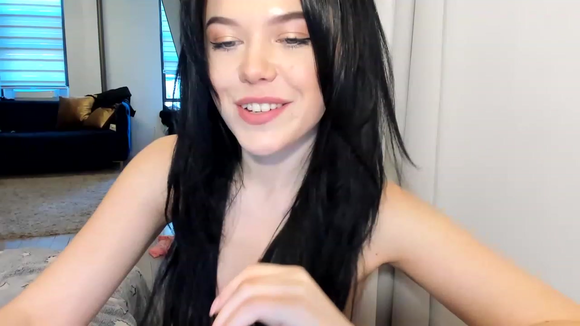 Gallery image thumbnail from Nancy_Morris's myfreecams stream on, 03/26/2023, 21:45 image 17 of 20