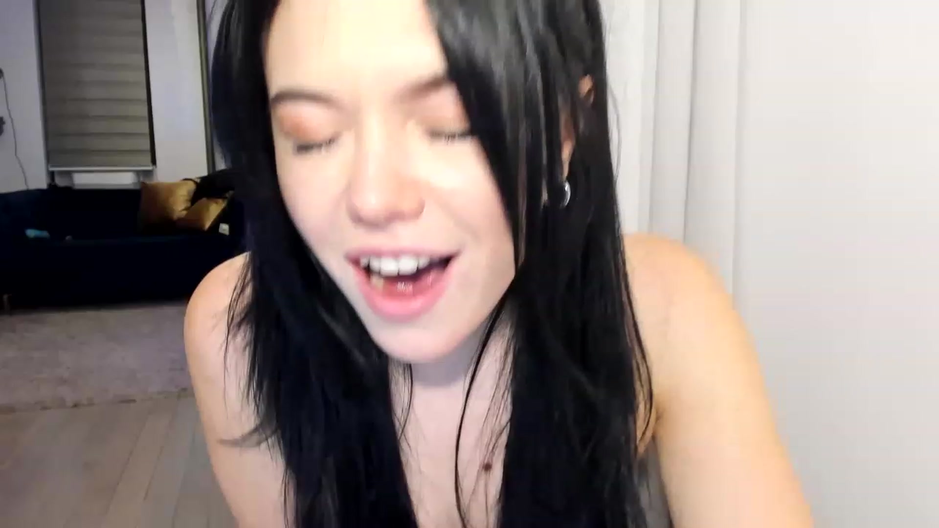 Gallery image thumbnail from Nancy_Morris's myfreecams stream on, 03/27/2023, 02:58 image 10 of 20