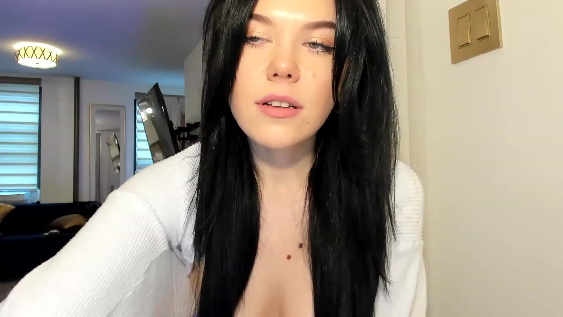 Gallery image thumbnail from Nancy_Morris's myfreecams stream on, 03/27/2023, 20:24 image 19 of 20