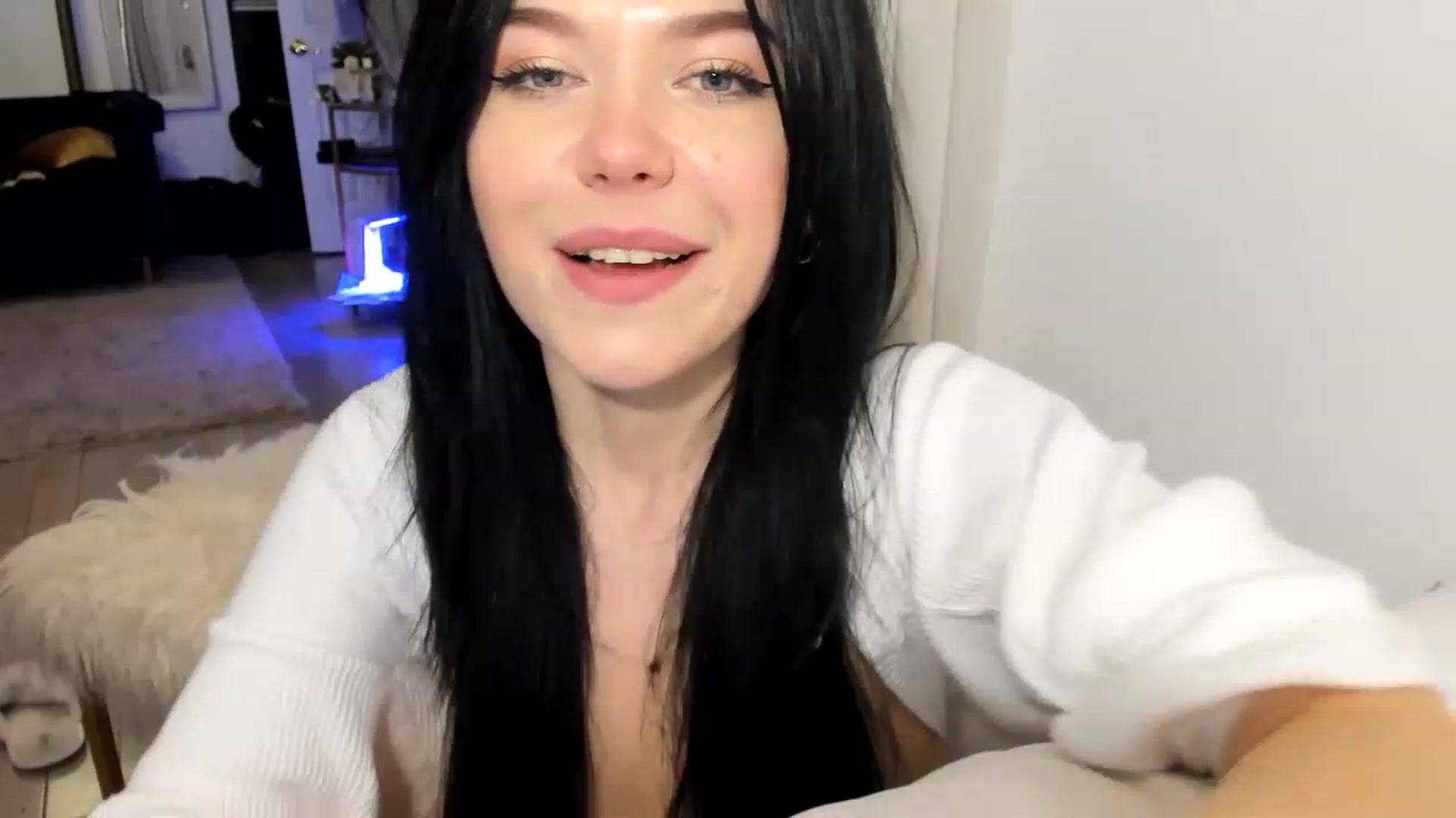 Gallery image thumbnail from Nancy_Morris's myfreecams stream on, 03/28/2023, 03:11 image 4 of 20