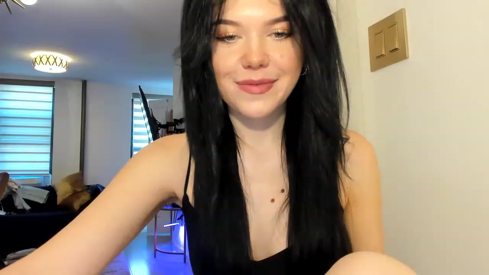Gallery image thumbnail from Nancy_Morris's myfreecams stream on, 03/30/2023, 23:14 image 8 of 20