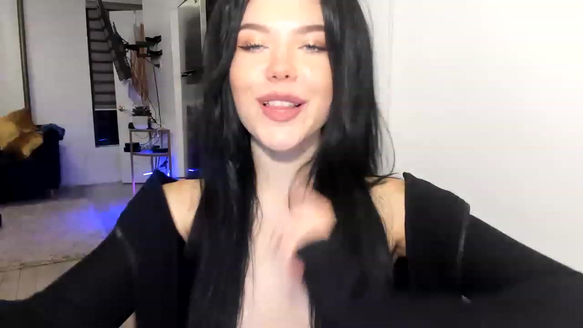 Gallery image thumbnail from Nancy_Morris's myfreecams stream on, 03/31/2023, 02:56 image 3 of 20