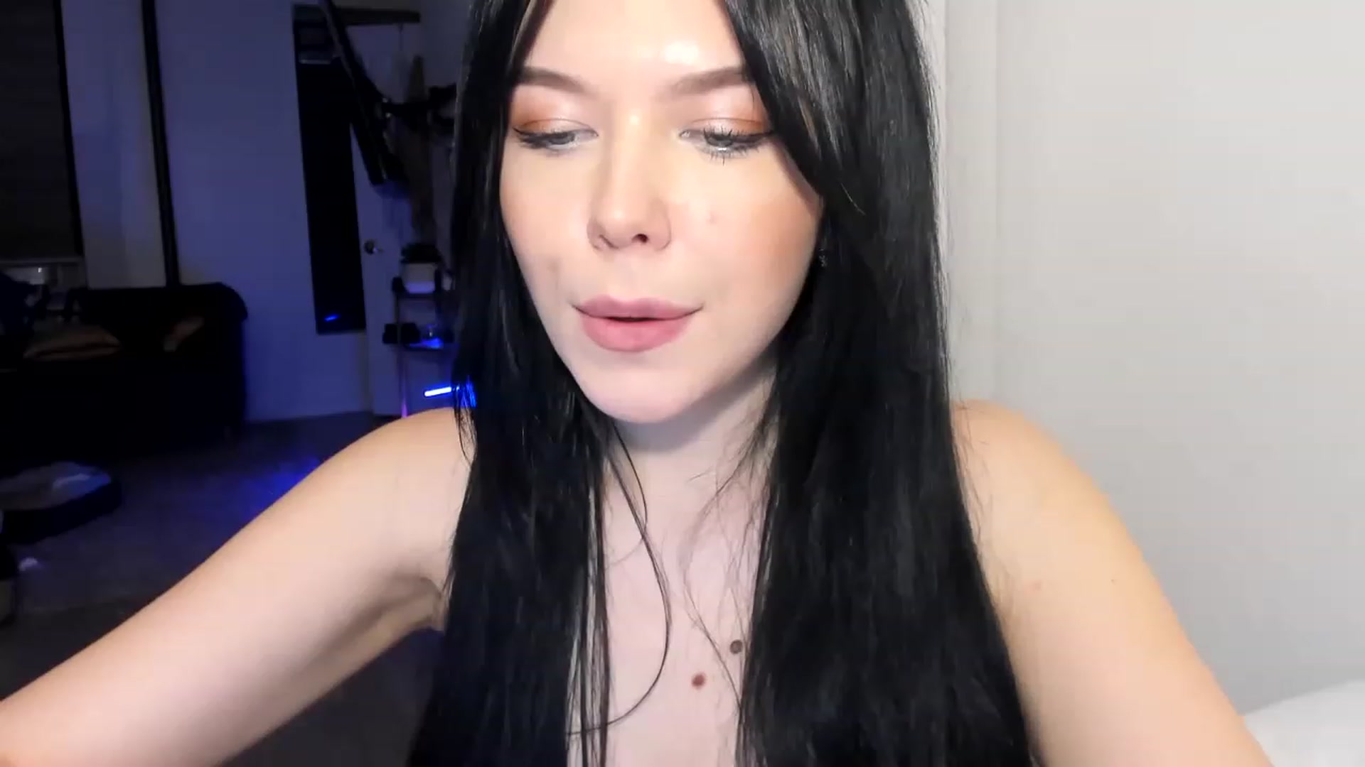Gallery image thumbnail from Nancy_Morris's myfreecams stream on, 04/01/2023, 02:13 image 19 of 20