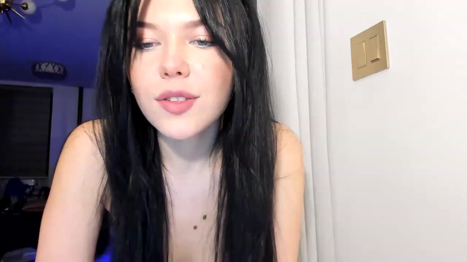 Gallery image thumbnail from Nancy_Morris's myfreecams stream on, 04/01/2023, 02:13 image 12 of 20