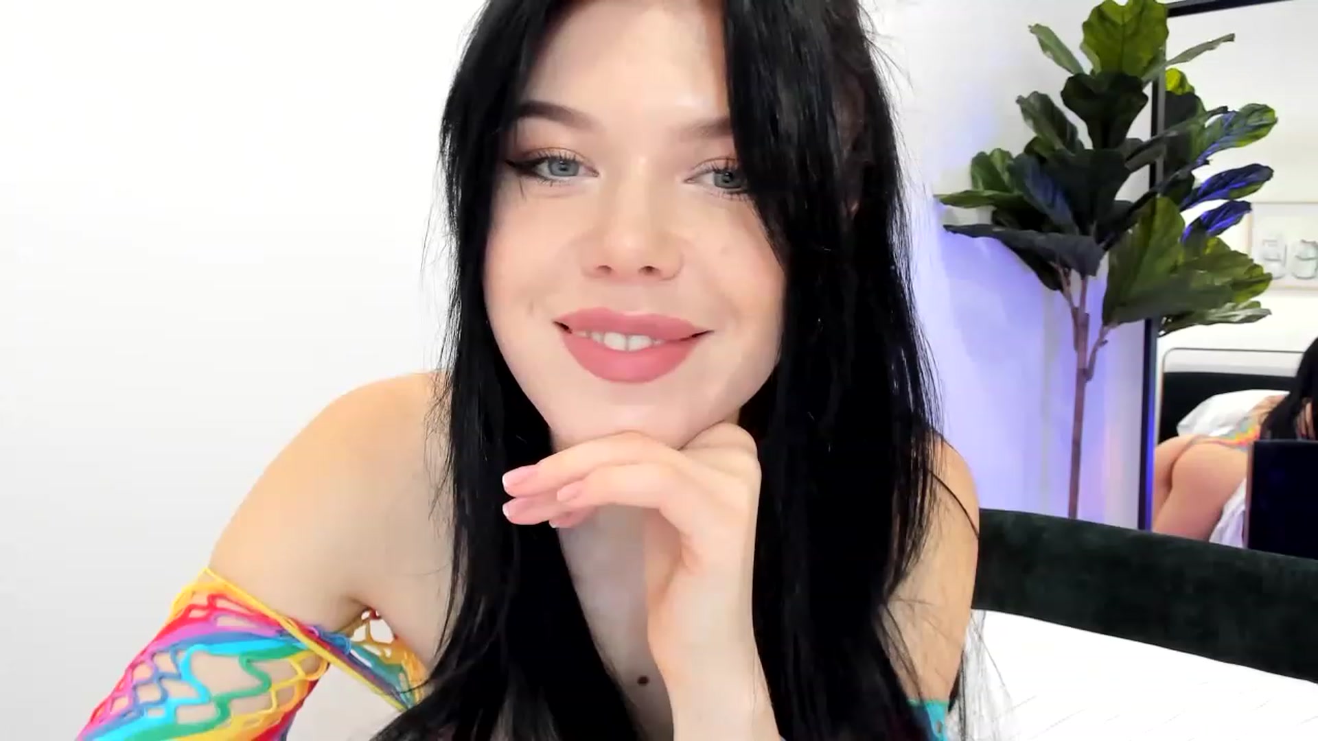 Gallery image thumbnail from Nancy_Morris's myfreecams stream on, 04/01/2023, 22:07 image 2 of 20