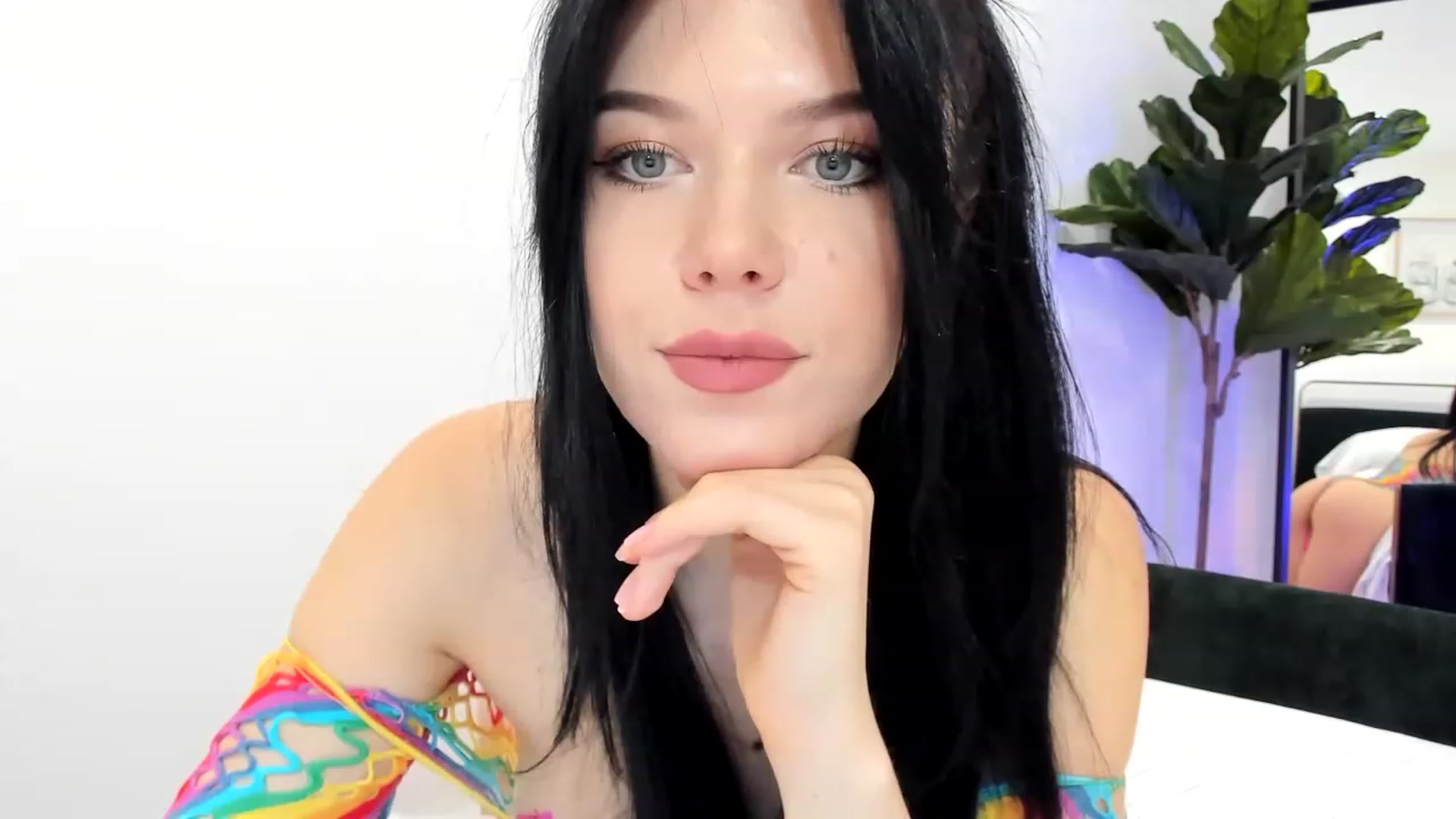 Gallery image thumbnail from Nancy_Morris's myfreecams stream on, 04/01/2023, 22:07 image 11 of 20