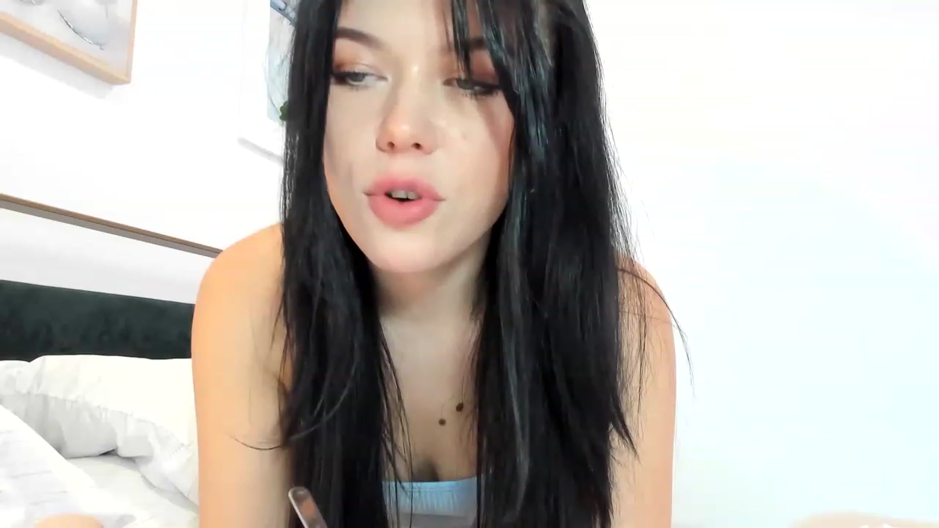 Gallery image thumbnail from Nancy_Morris's myfreecams stream on, 04/02/2023, 24:19 image 7 of 20