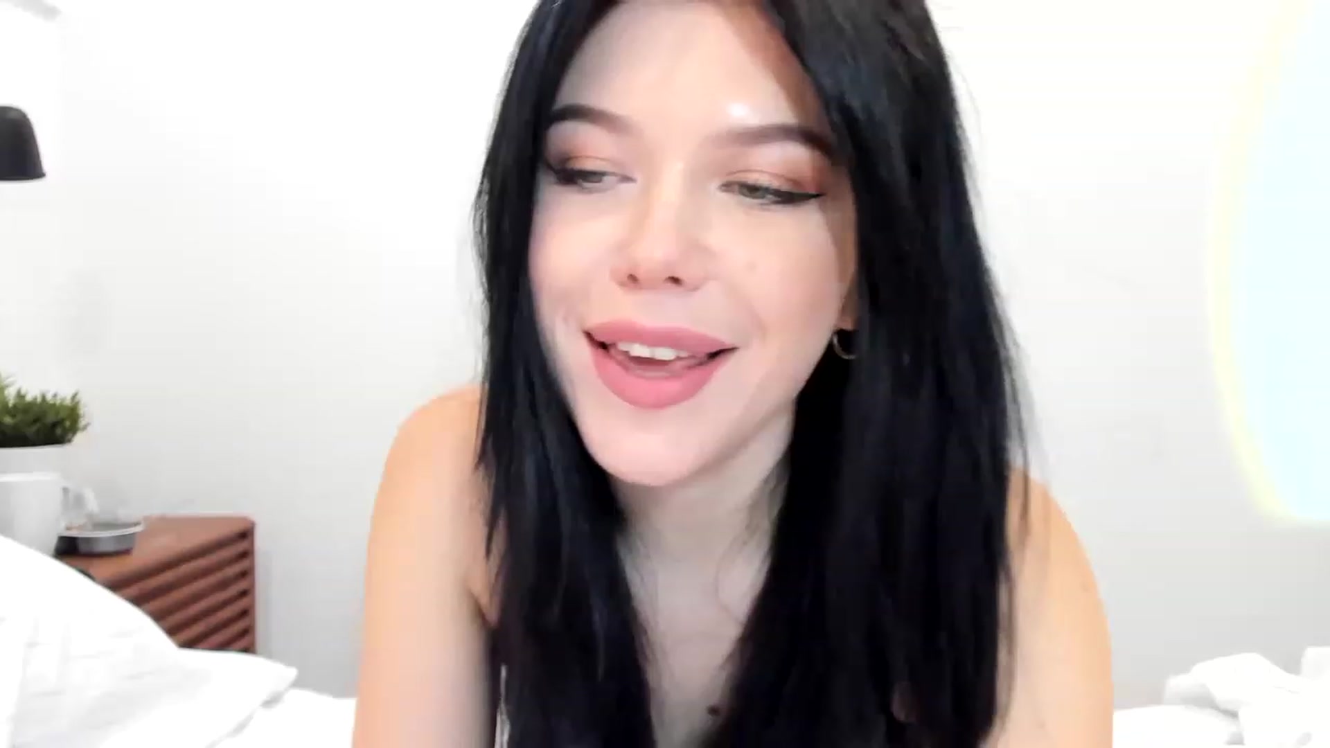 Gallery image thumbnail from Nancy_Morris's myfreecams stream on, 04/02/2023, 02:14 image 9 of 20