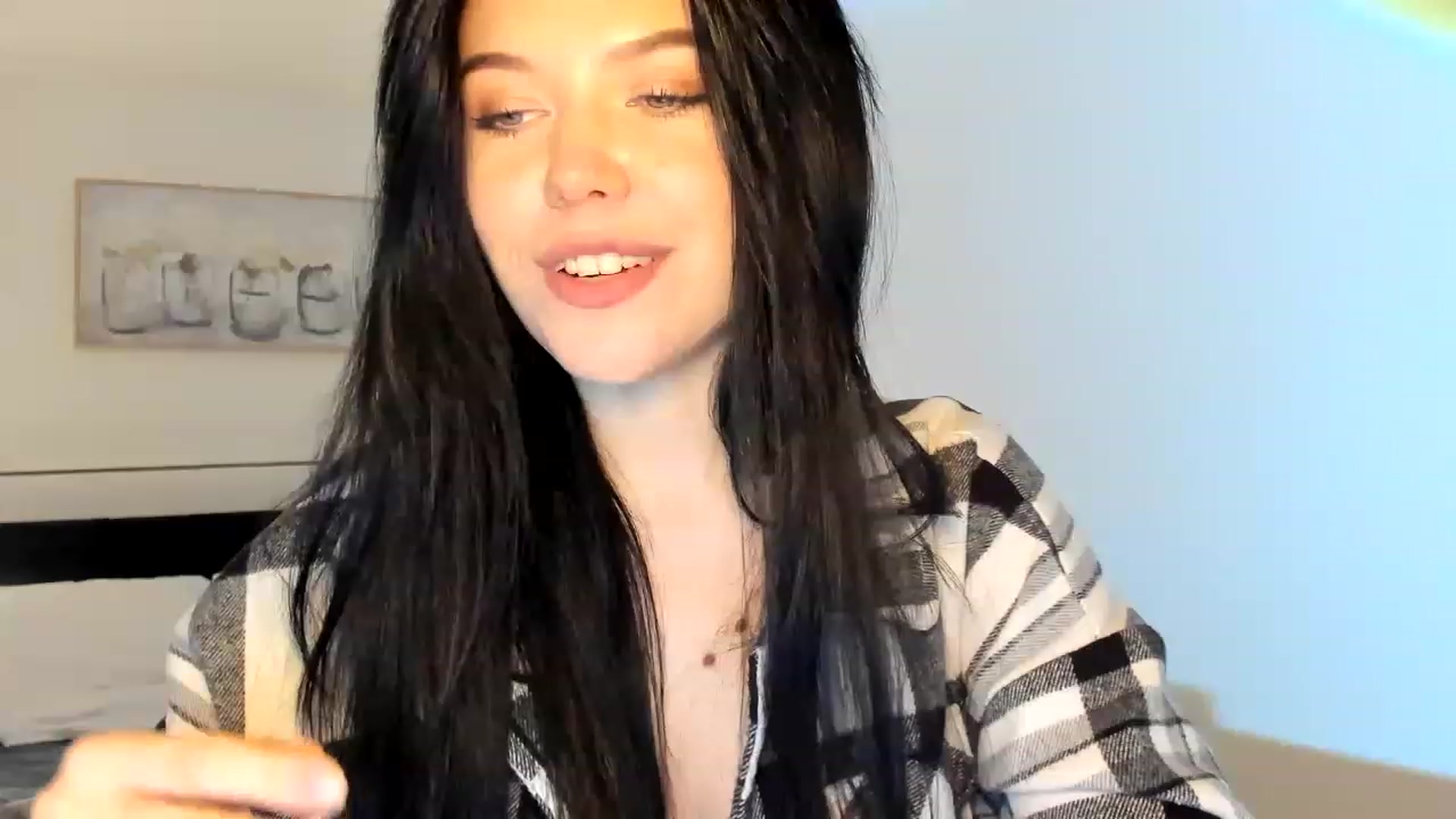 Gallery image thumbnail from Nancy_Morris's myfreecams stream on, 04/03/2023, 24:04 image 20 of 20