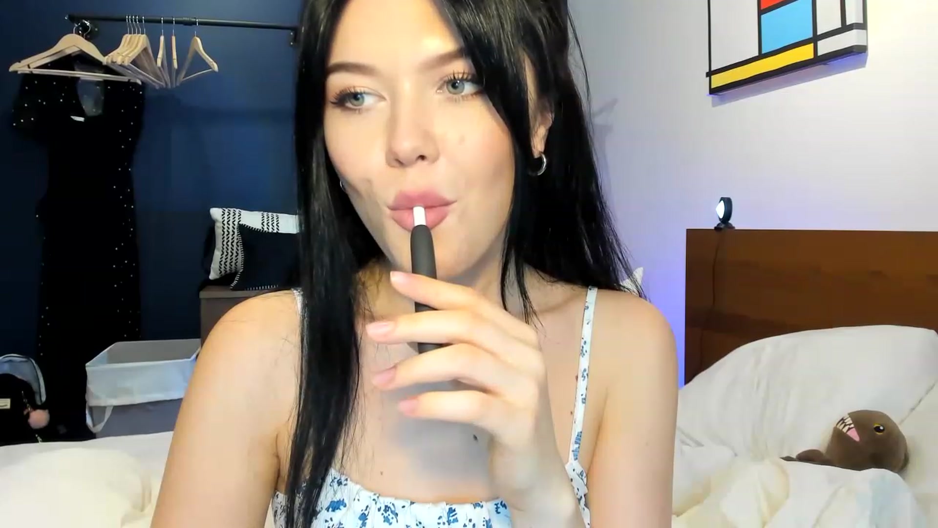 Gallery image thumbnail from Nancy_Morris's myfreecams stream on, 04/07/2023, 01:13 image 15 of 20