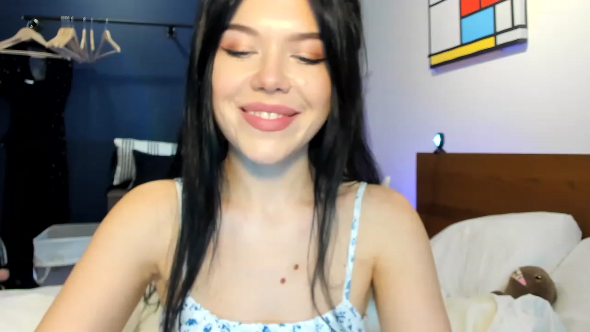 Gallery image thumbnail from Nancy_Morris's myfreecams stream on, 04/07/2023, 01:13 image 14 of 20