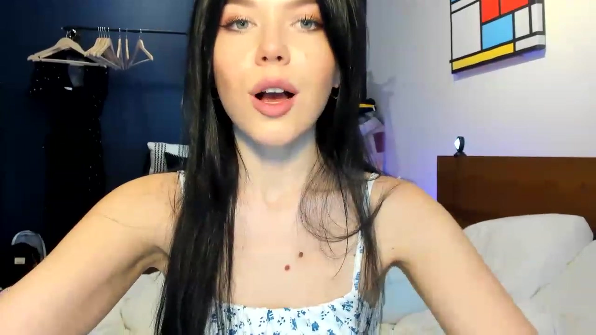 Gallery image thumbnail from Nancy_Morris's myfreecams stream on, 04/07/2023, 01:13 image 17 of 20