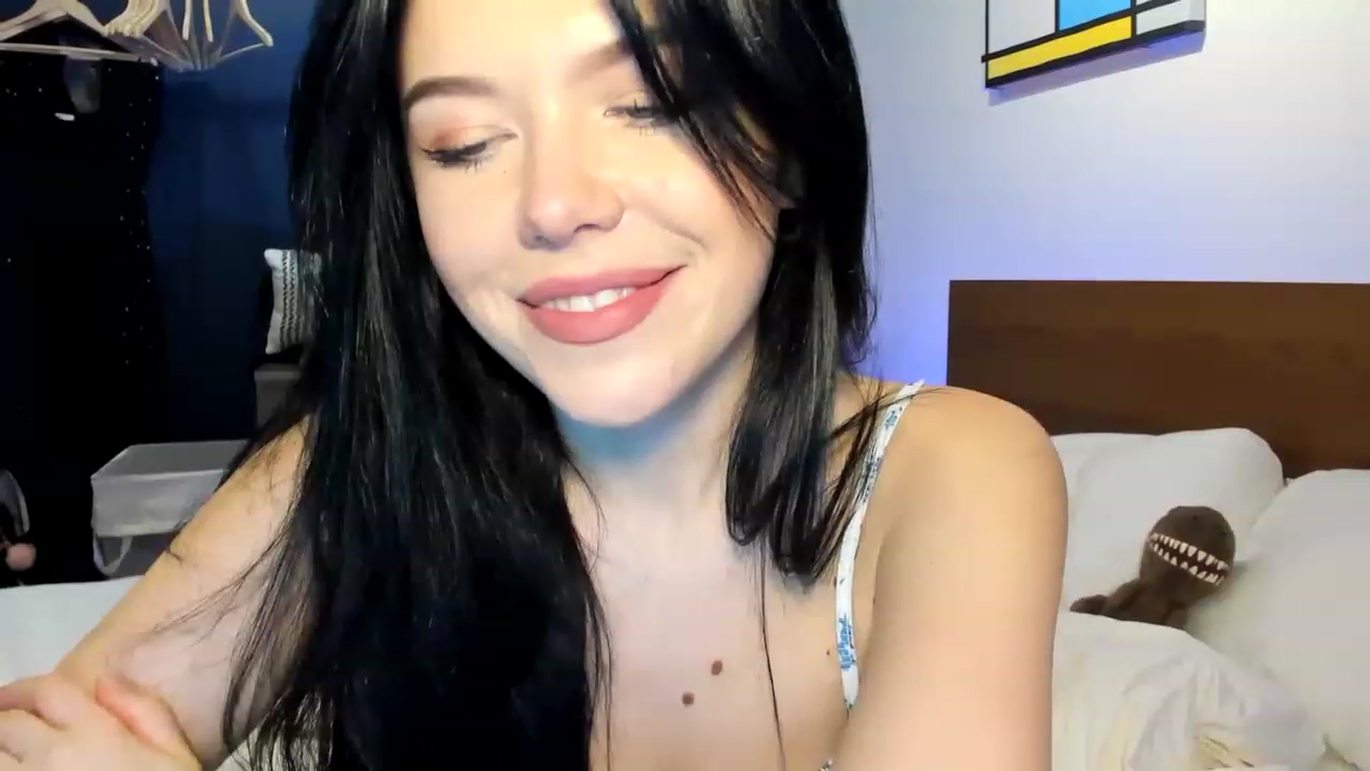 Gallery image thumbnail from Nancy_Morris's myfreecams stream on, 04/07/2023, 01:49 image 17 of 20
